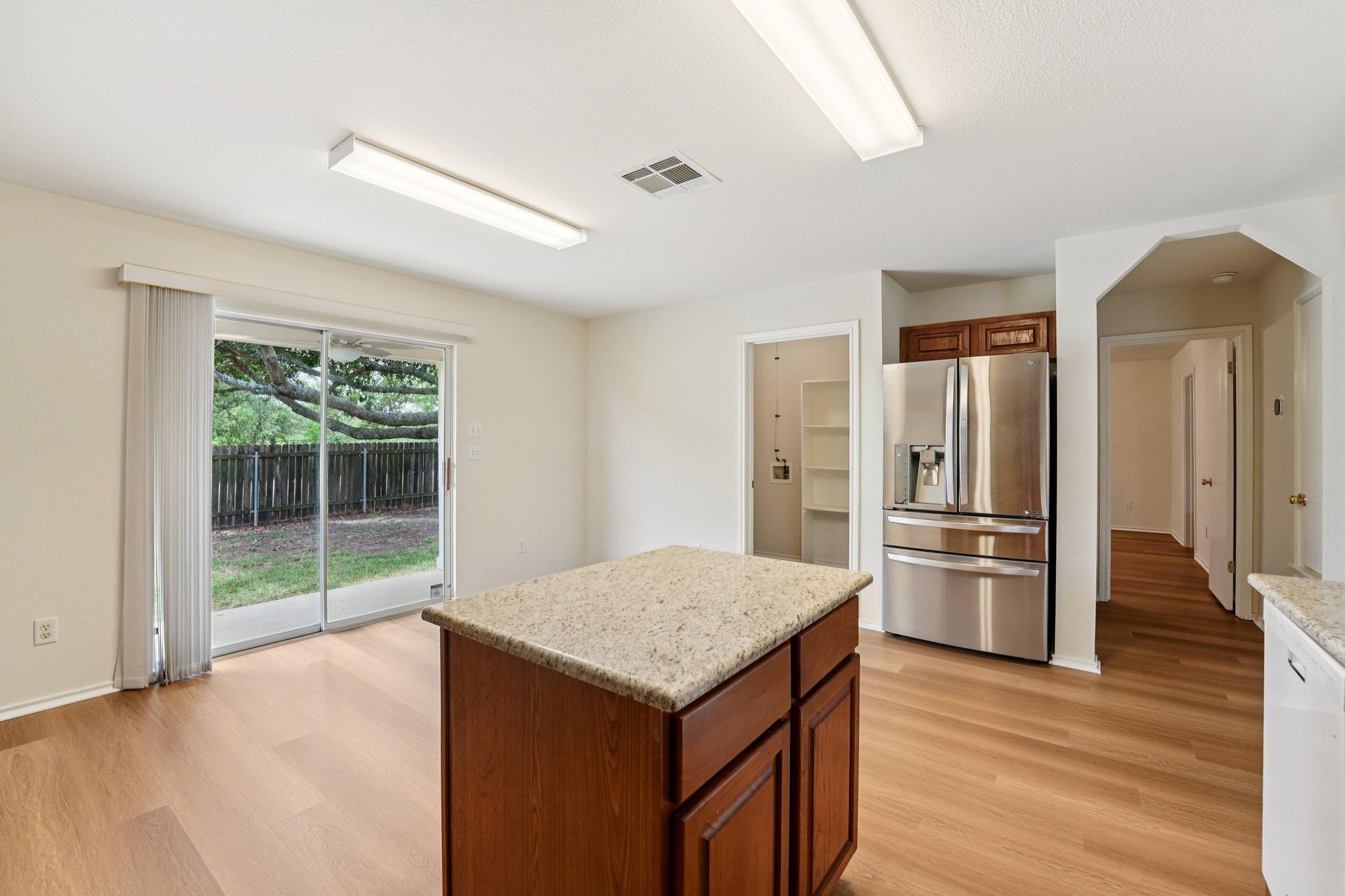 110 Amandas Way, Buda, TX 78610