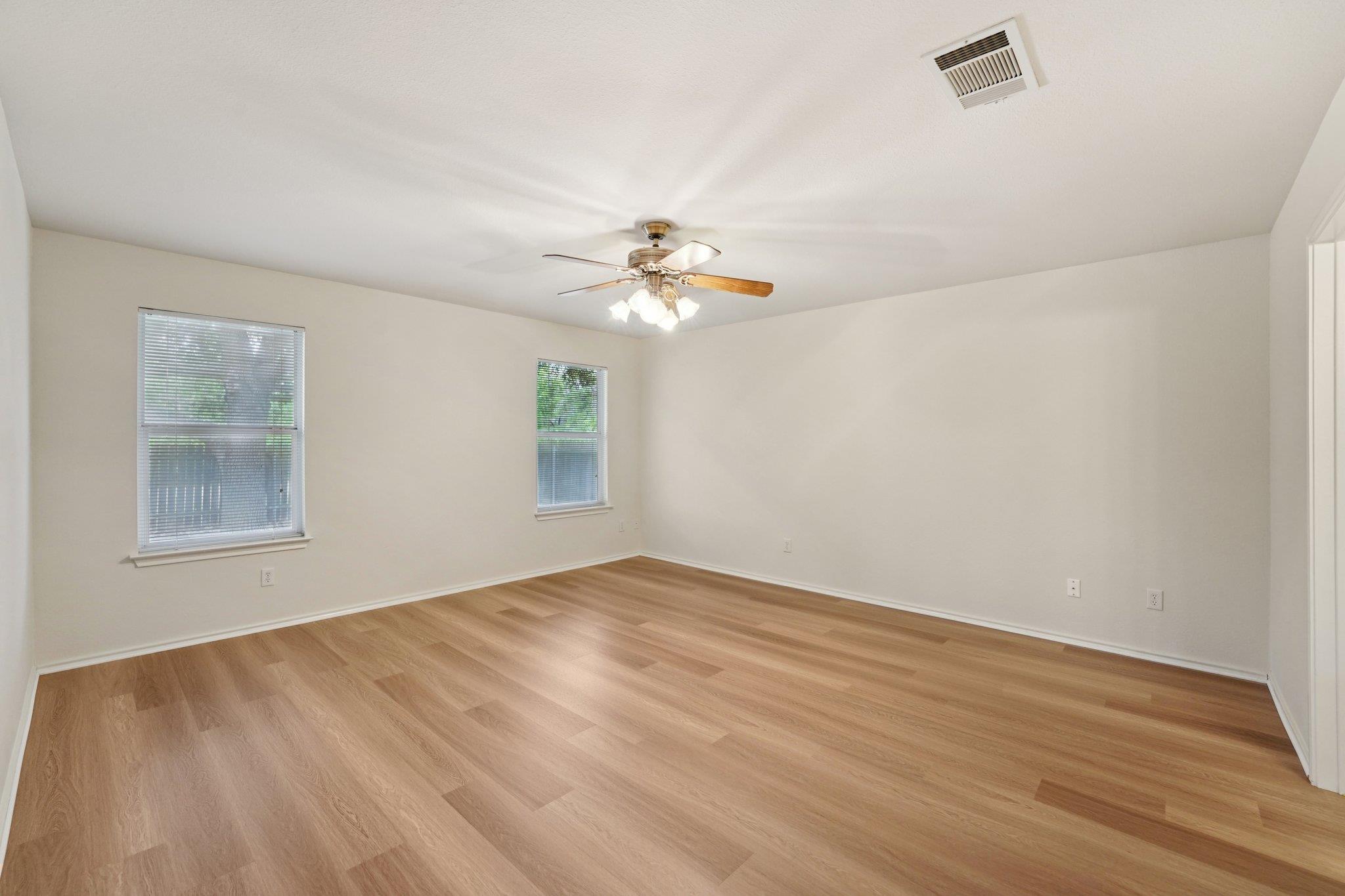 110 Amandas Way, Buda, TX 78610