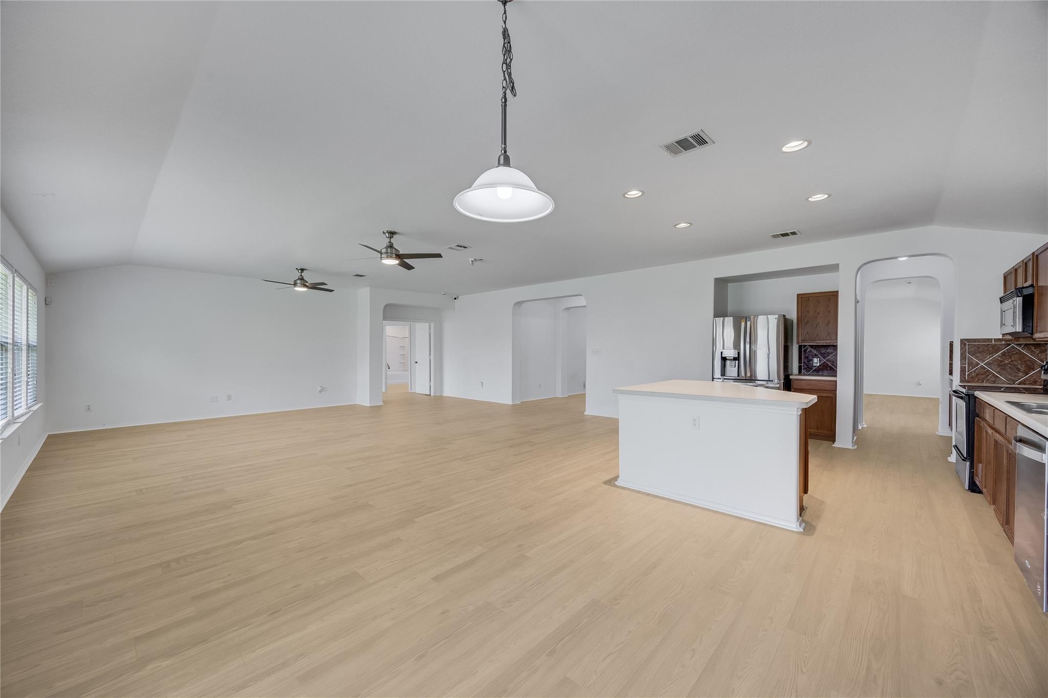 19700 San Chisolm Dr, Round Rock, TX 78664