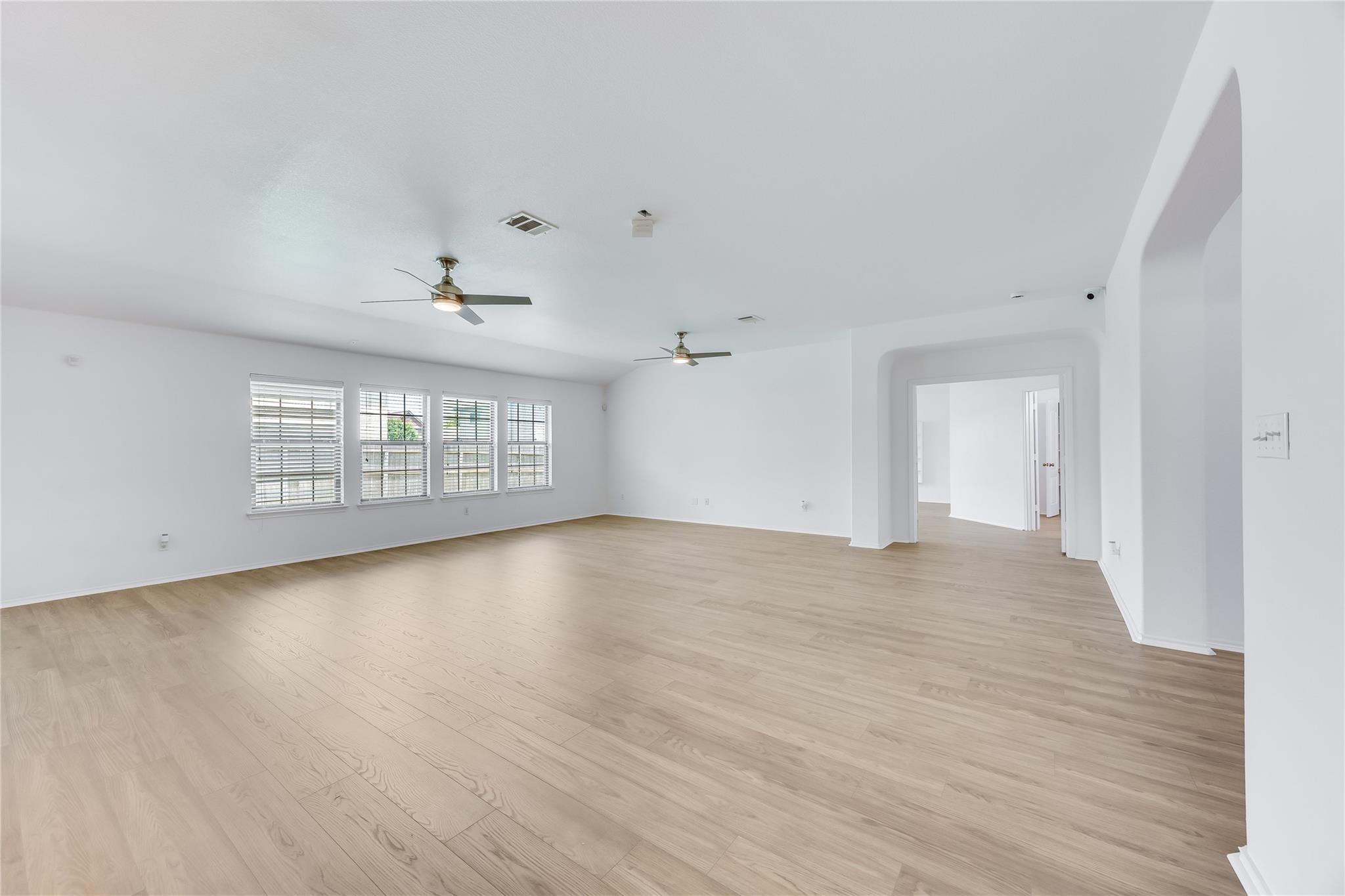 19700 San Chisolm Dr, Round Rock, TX 78664