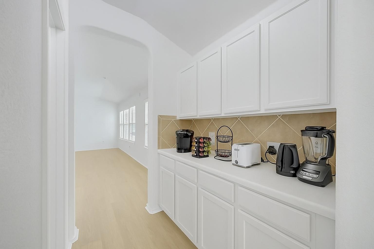 19700 San Chisolm Dr, Round Rock, TX 78664