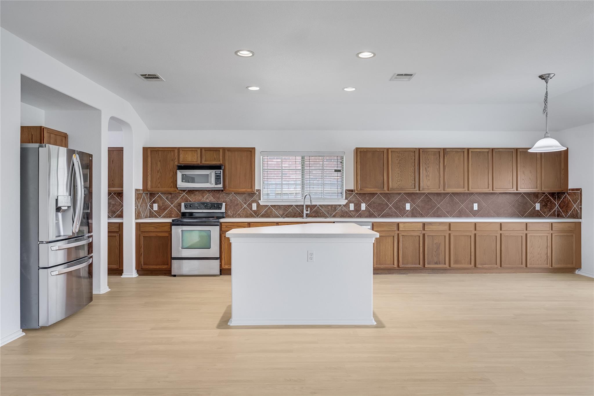 19700 San Chisolm Dr, Round Rock, TX 78664