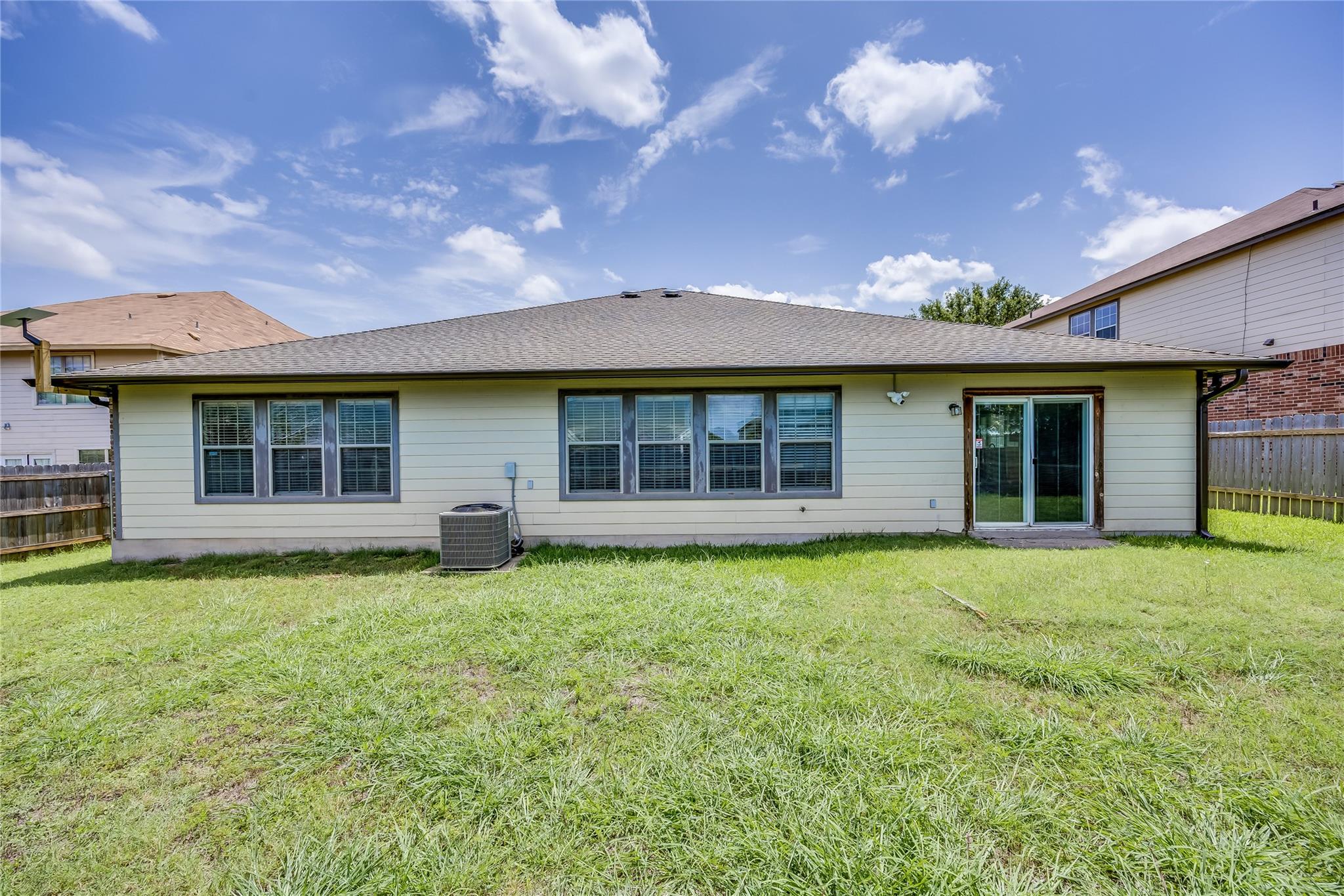 19700 San Chisolm Dr, Round Rock, TX 78664