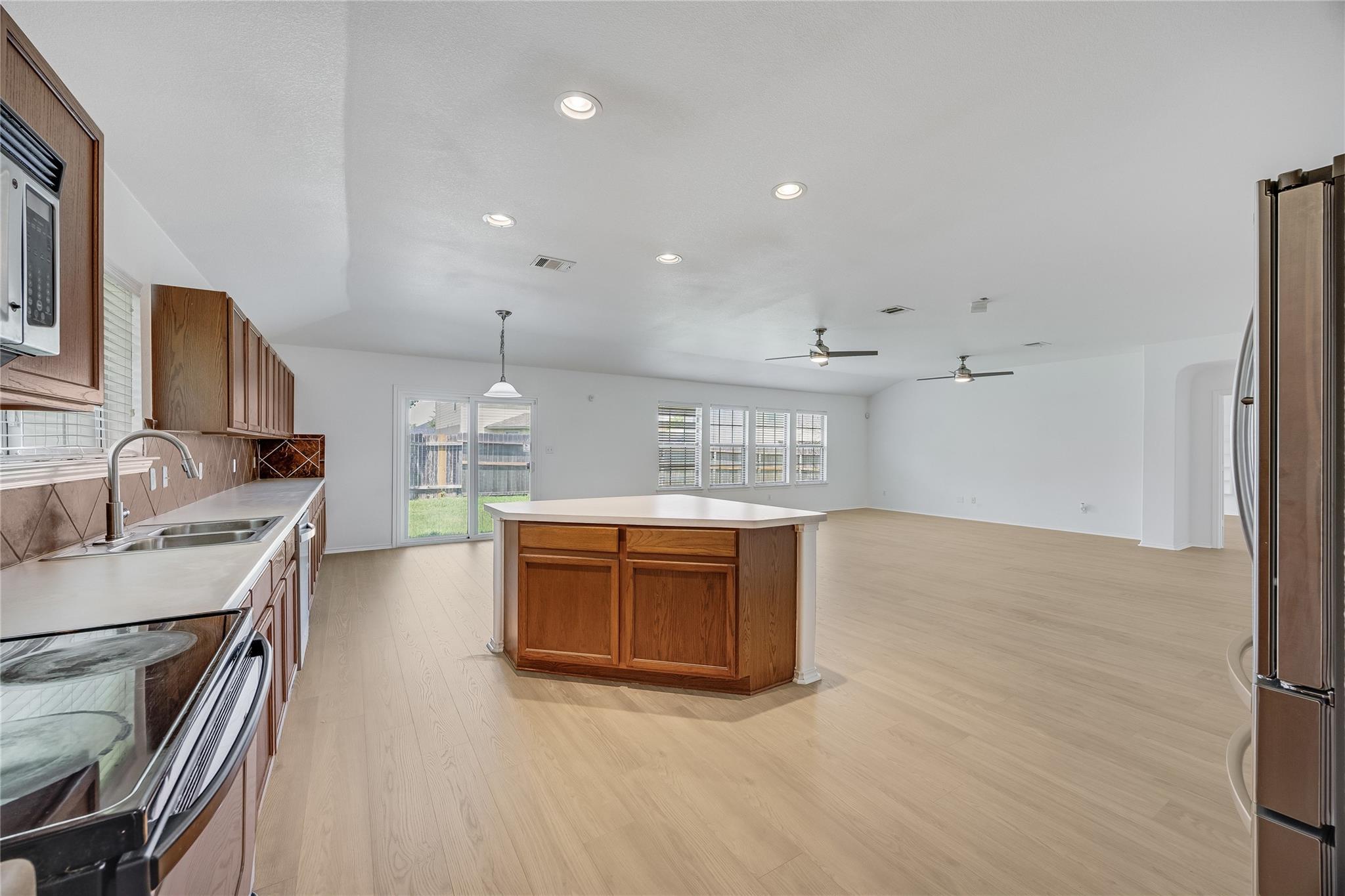 19700 San Chisolm Dr, Round Rock, TX 78664