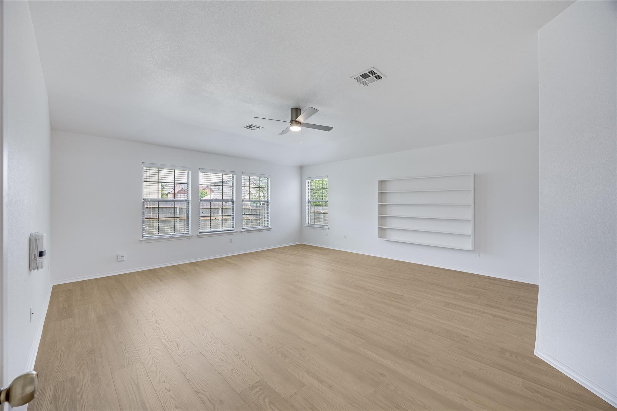 19700 San Chisolm Dr, Round Rock, TX 78664