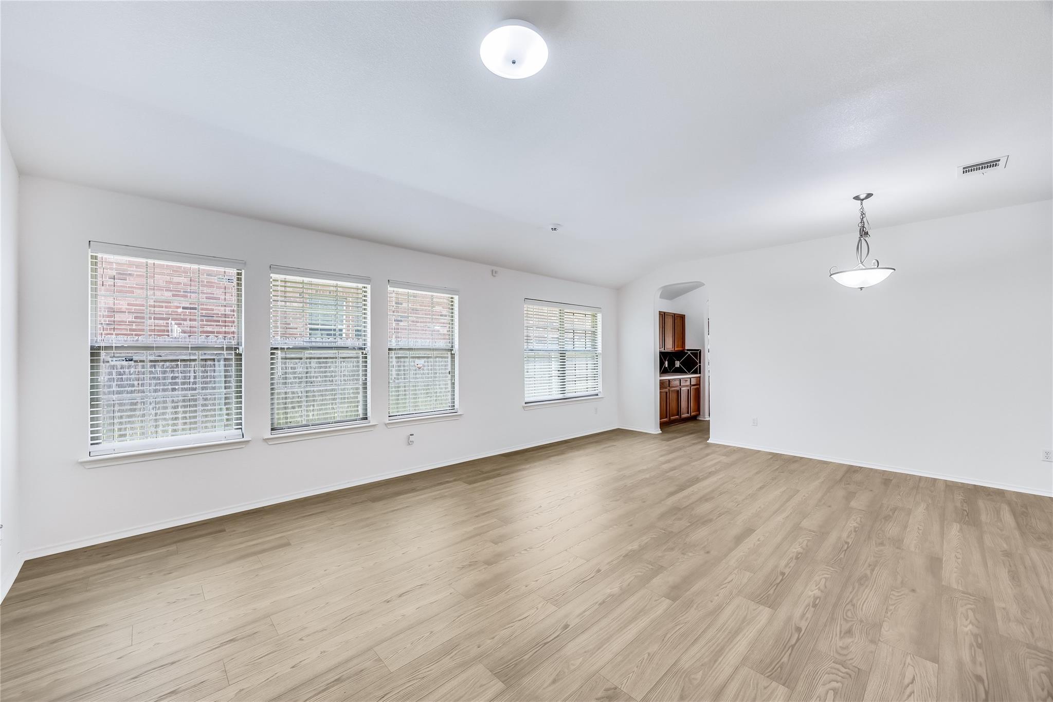 19700 San Chisolm Dr, Round Rock, TX 78664