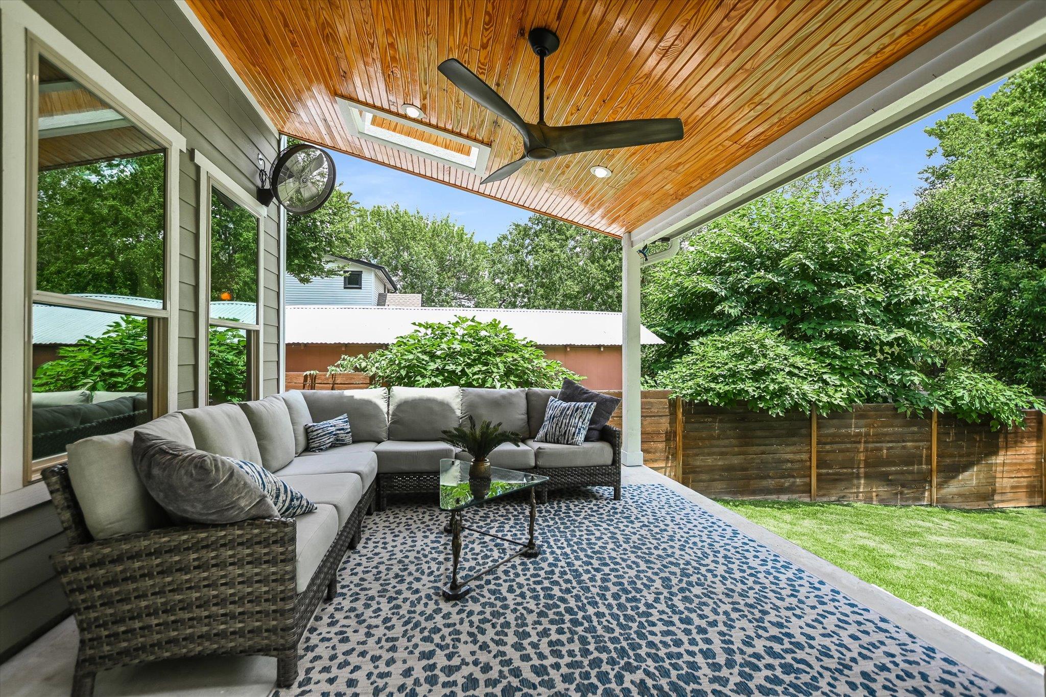 2707 La Mesa Dr, Austin, TX 78704