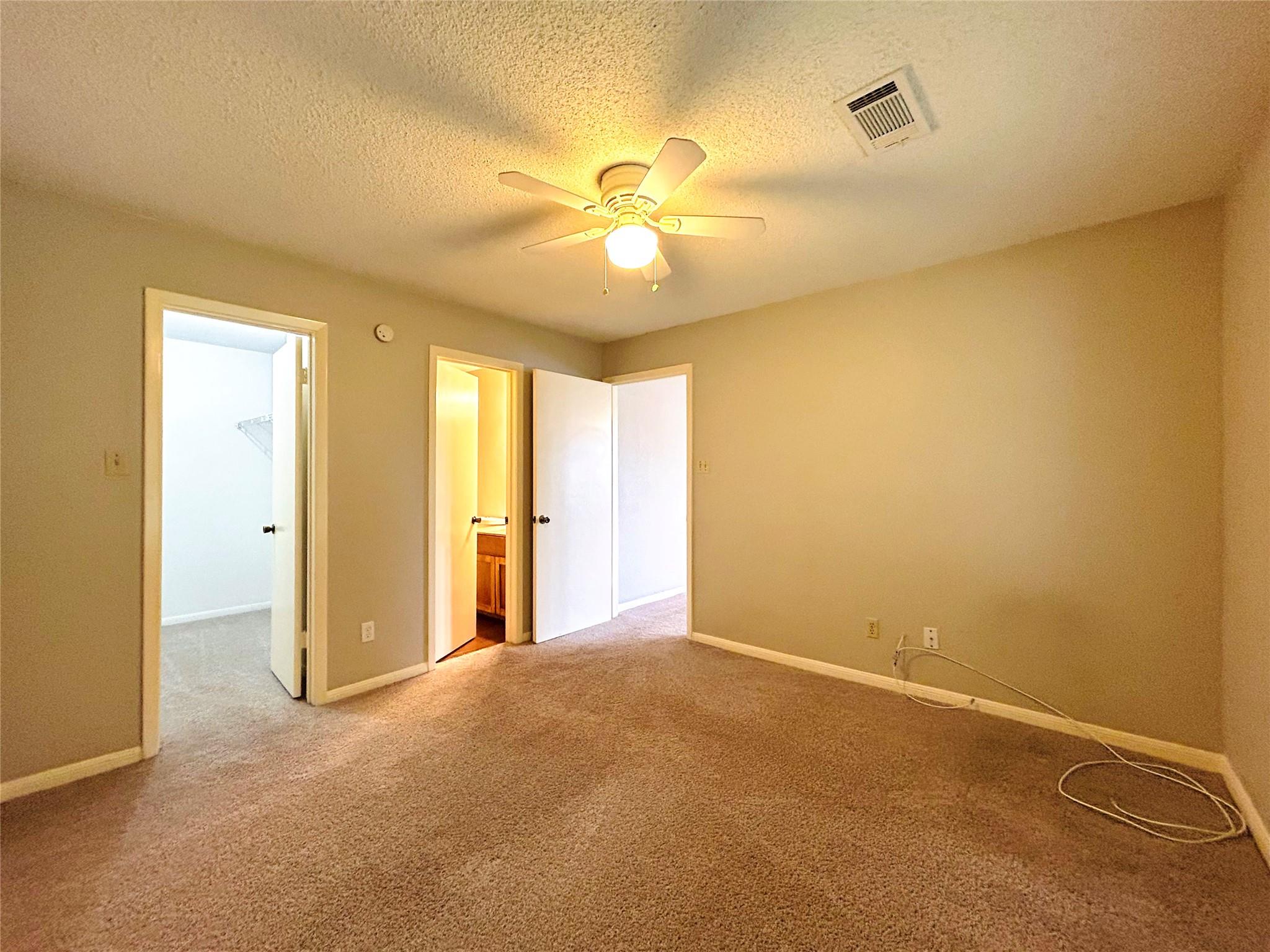 8913 Schick Rd # D, Austin, TX 78729