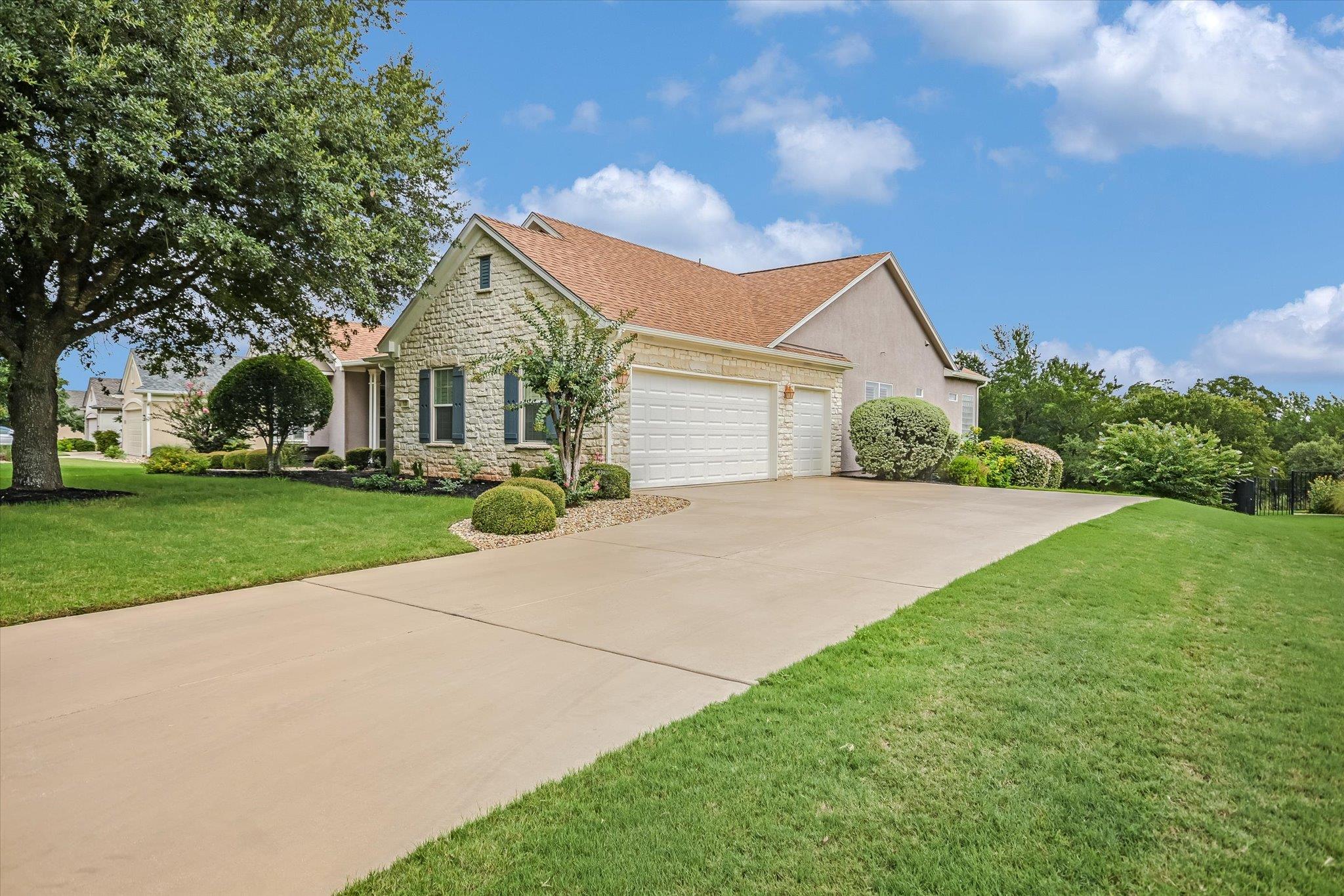 125 Fox Home Ln, Georgetown, TX 78633