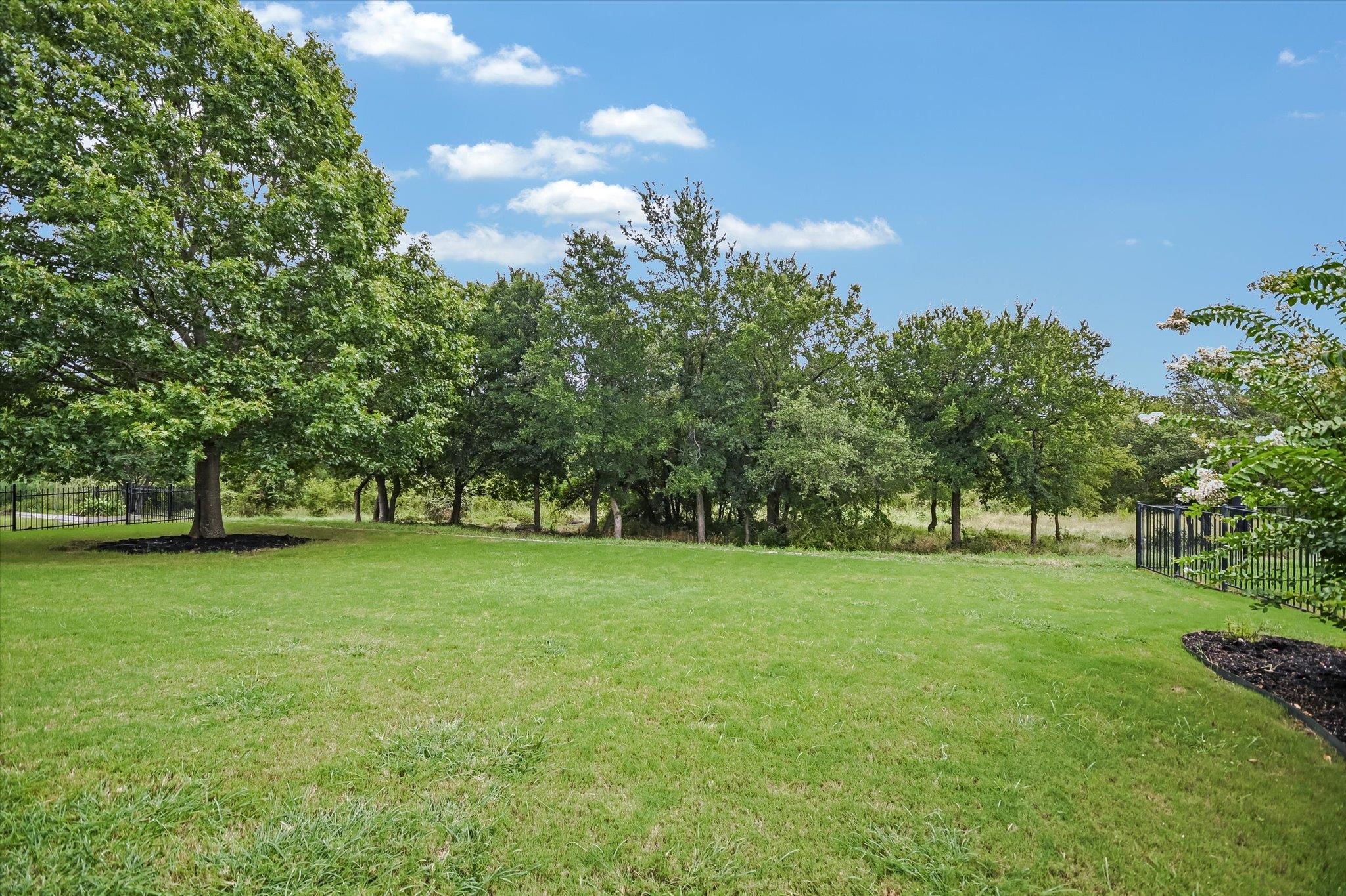 125 Fox Home Ln, Georgetown, TX 78633