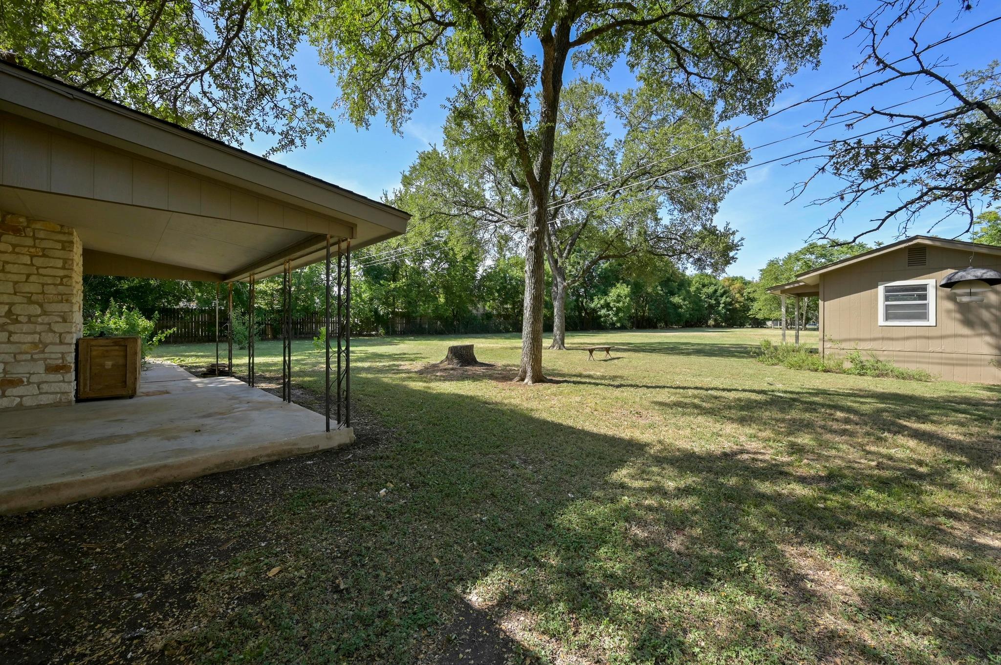 2202 Dawn Dr, Georgetown, TX 78628