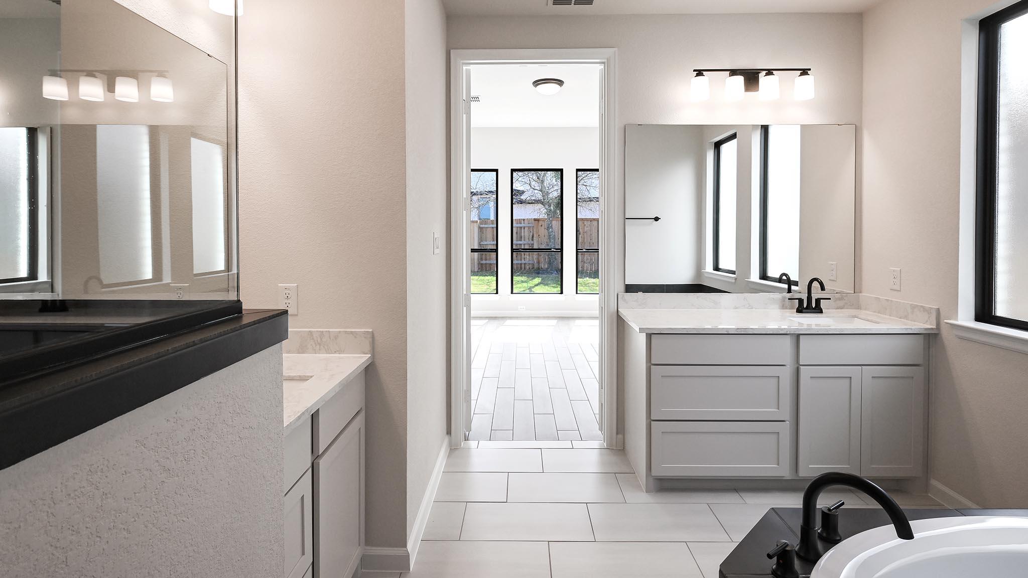 239 Prickly Poppy Loop, Kyle, TX 78640