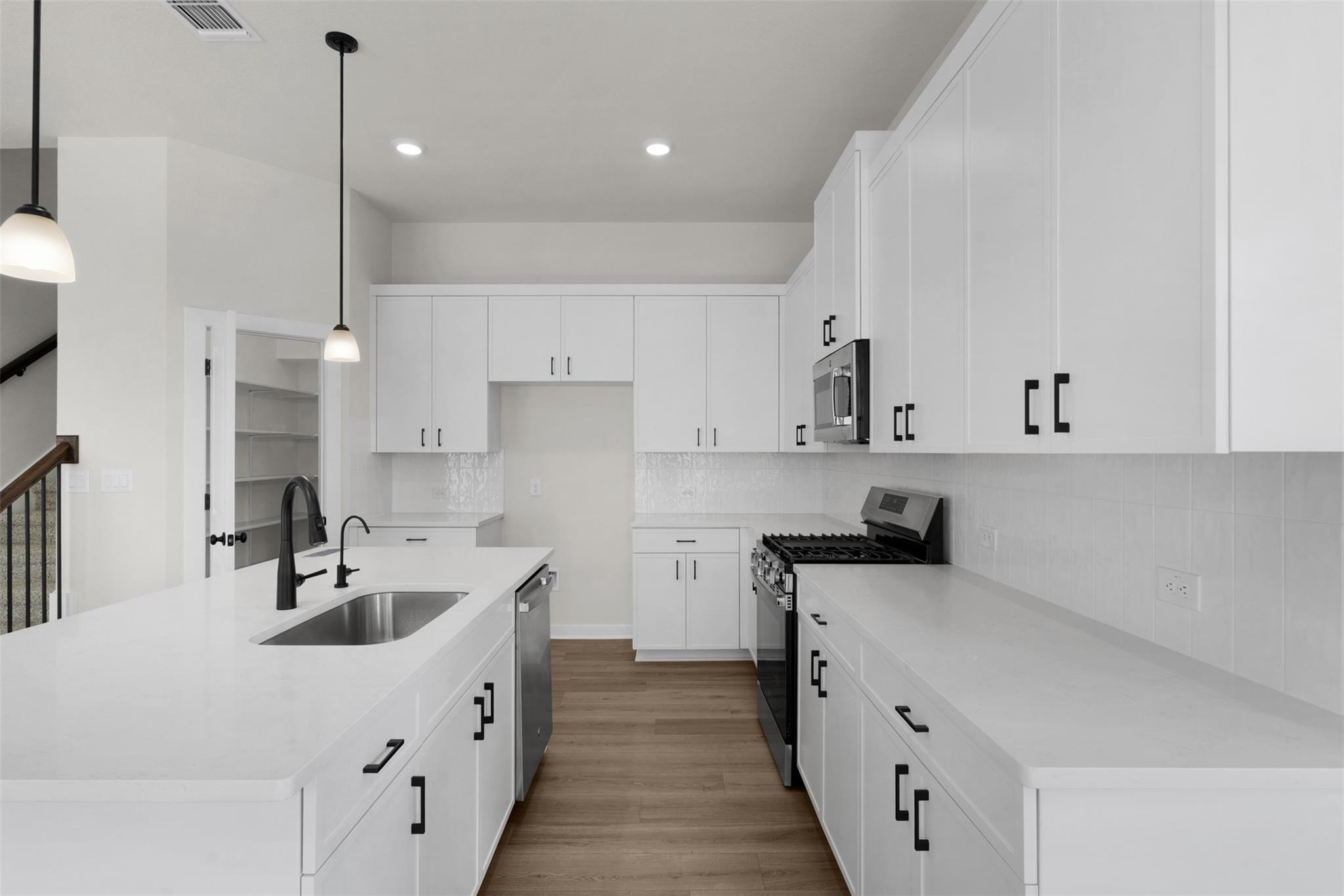 224 Wingstem Way, Georgetown, TX 78633