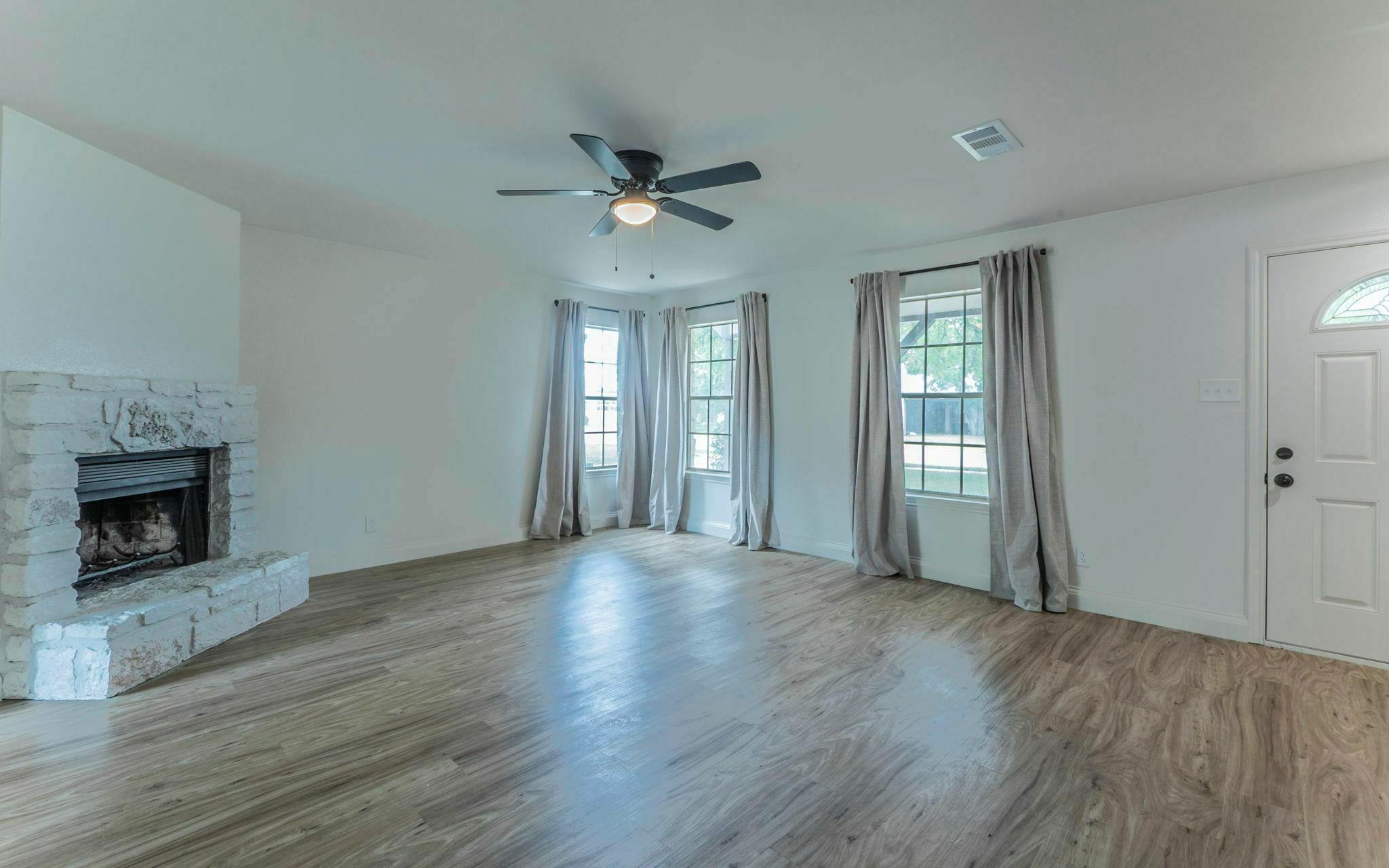 1623 Peachtree Valley Dr, Round Rock, TX 78681