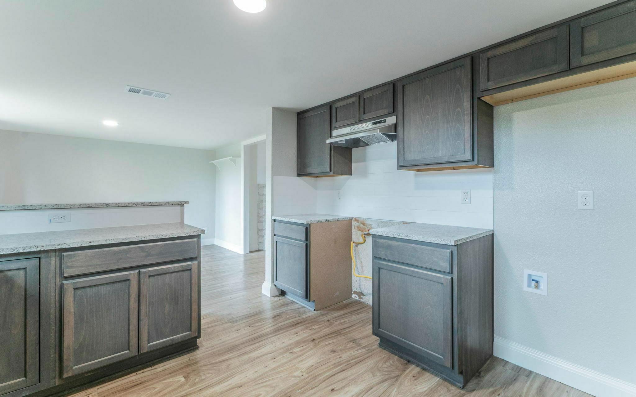 1623 Peachtree Valley Dr, Round Rock, TX 78681