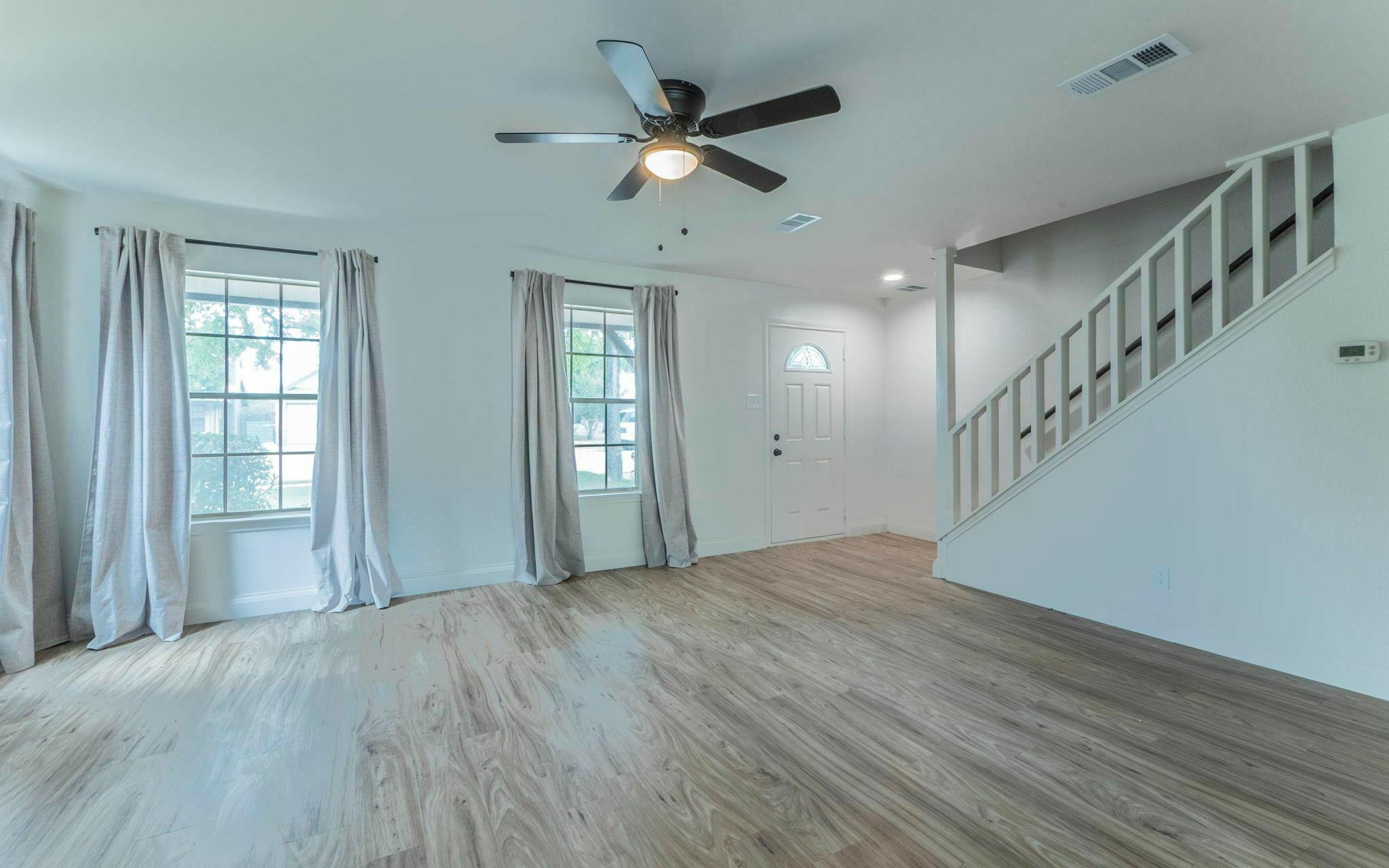 1623 Peachtree Valley Dr, Round Rock, TX 78681