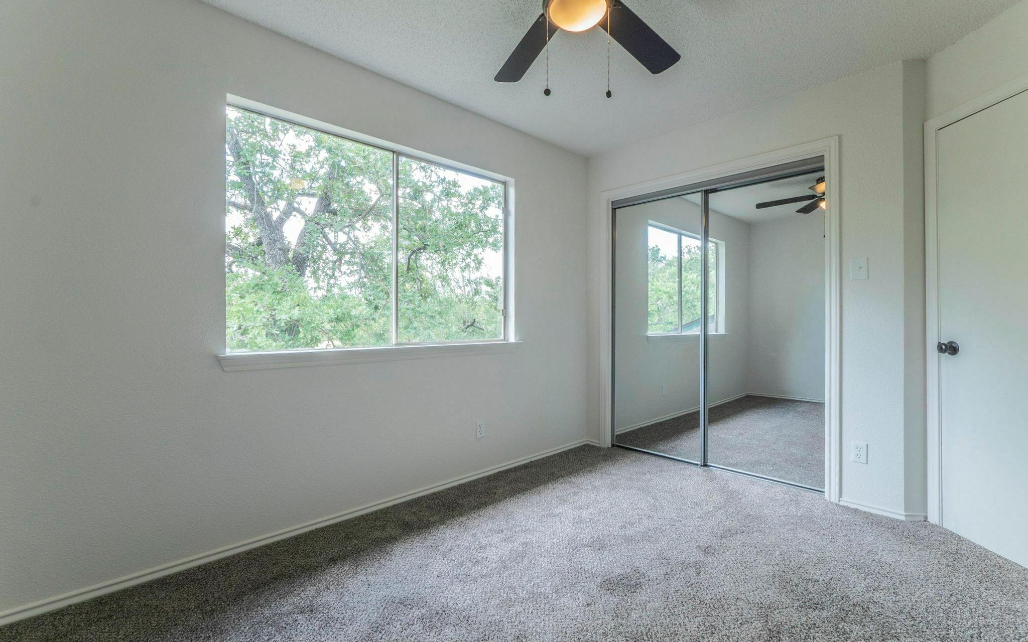 1623 Peachtree Valley Dr, Round Rock, TX 78681