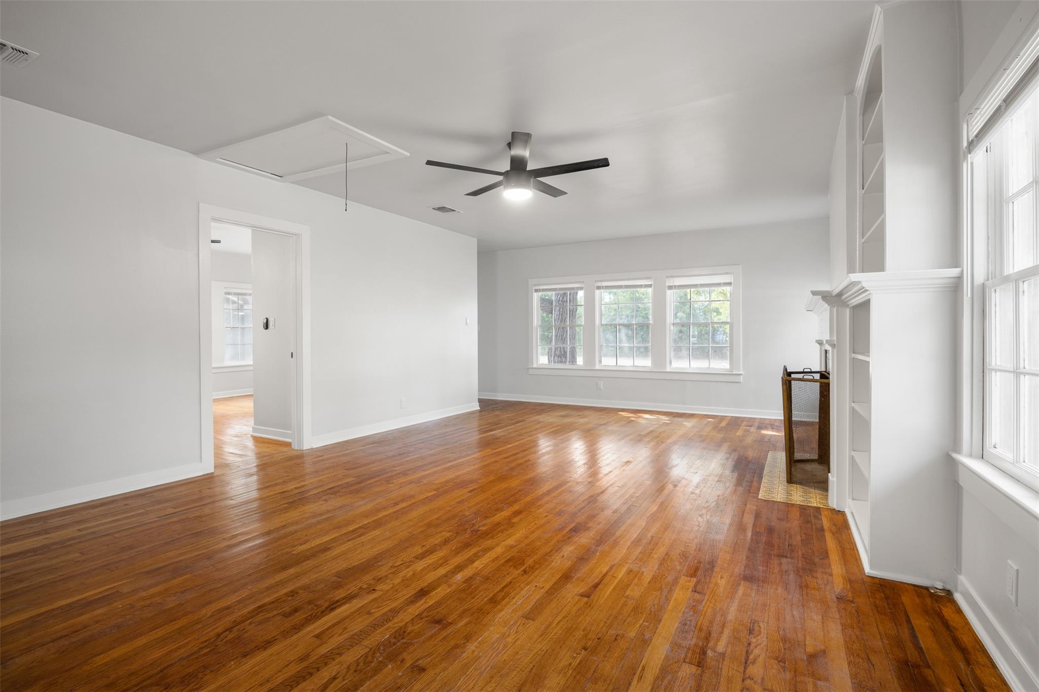 201 Rose St, Buda, TX 78610