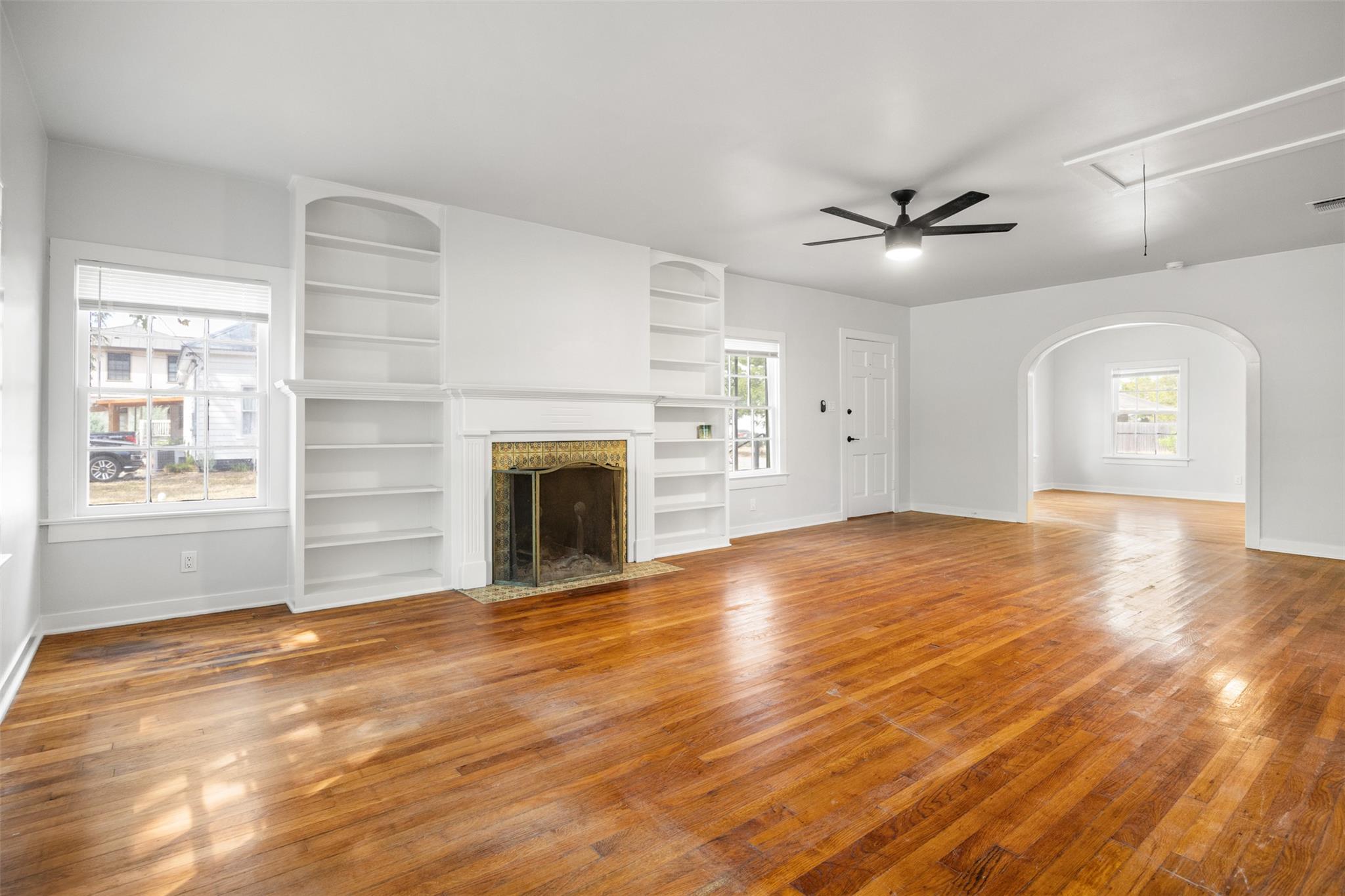 201 Rose St, Buda, TX 78610