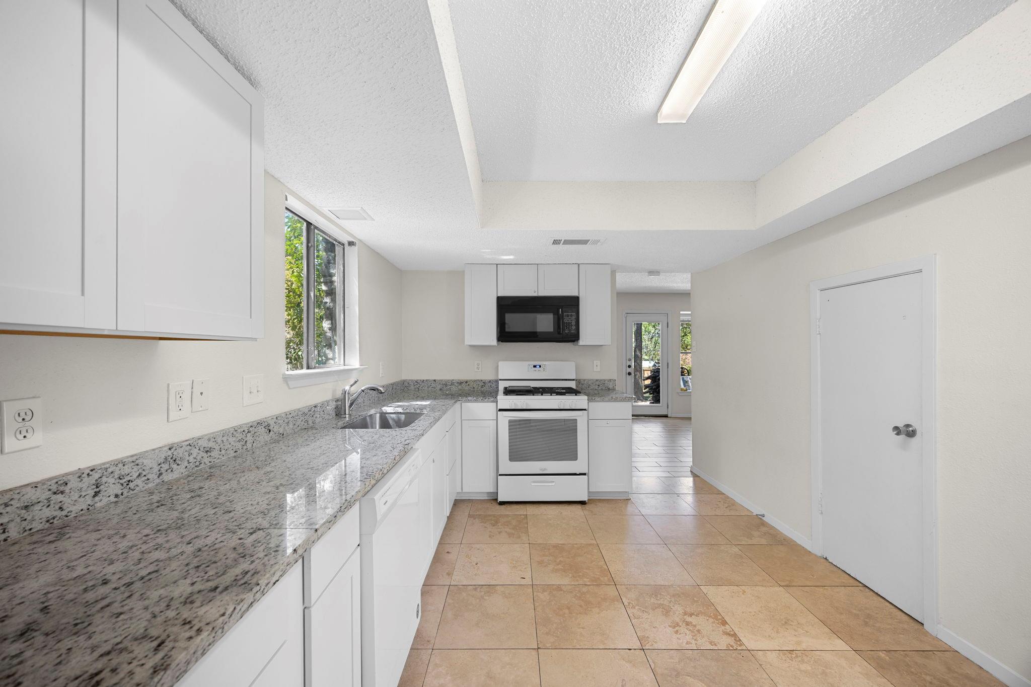 1038 Wisteria Trl, Austin, TX 78753