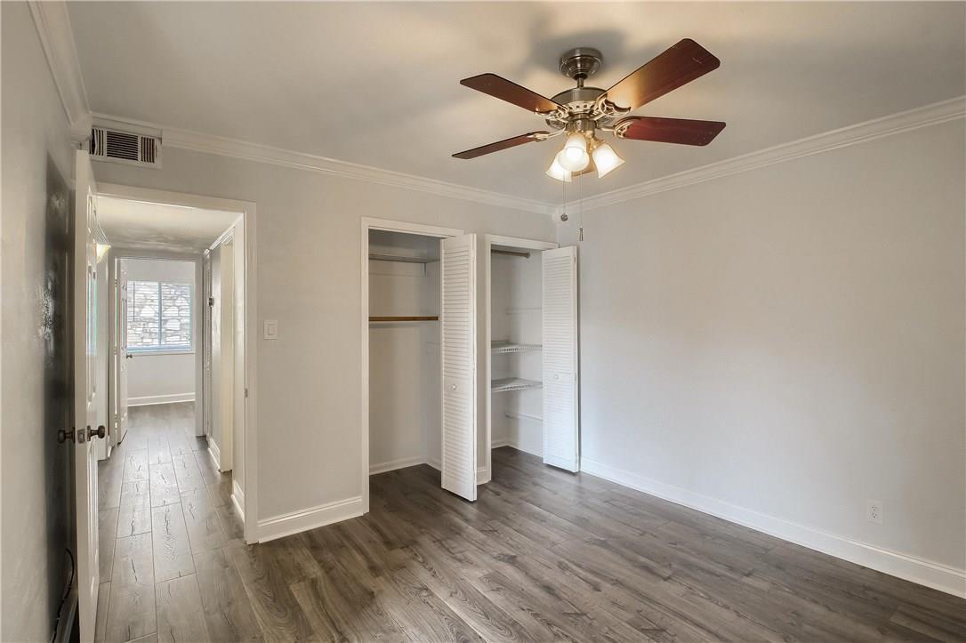 1304 Summit St # 107, Austin, TX 78741
