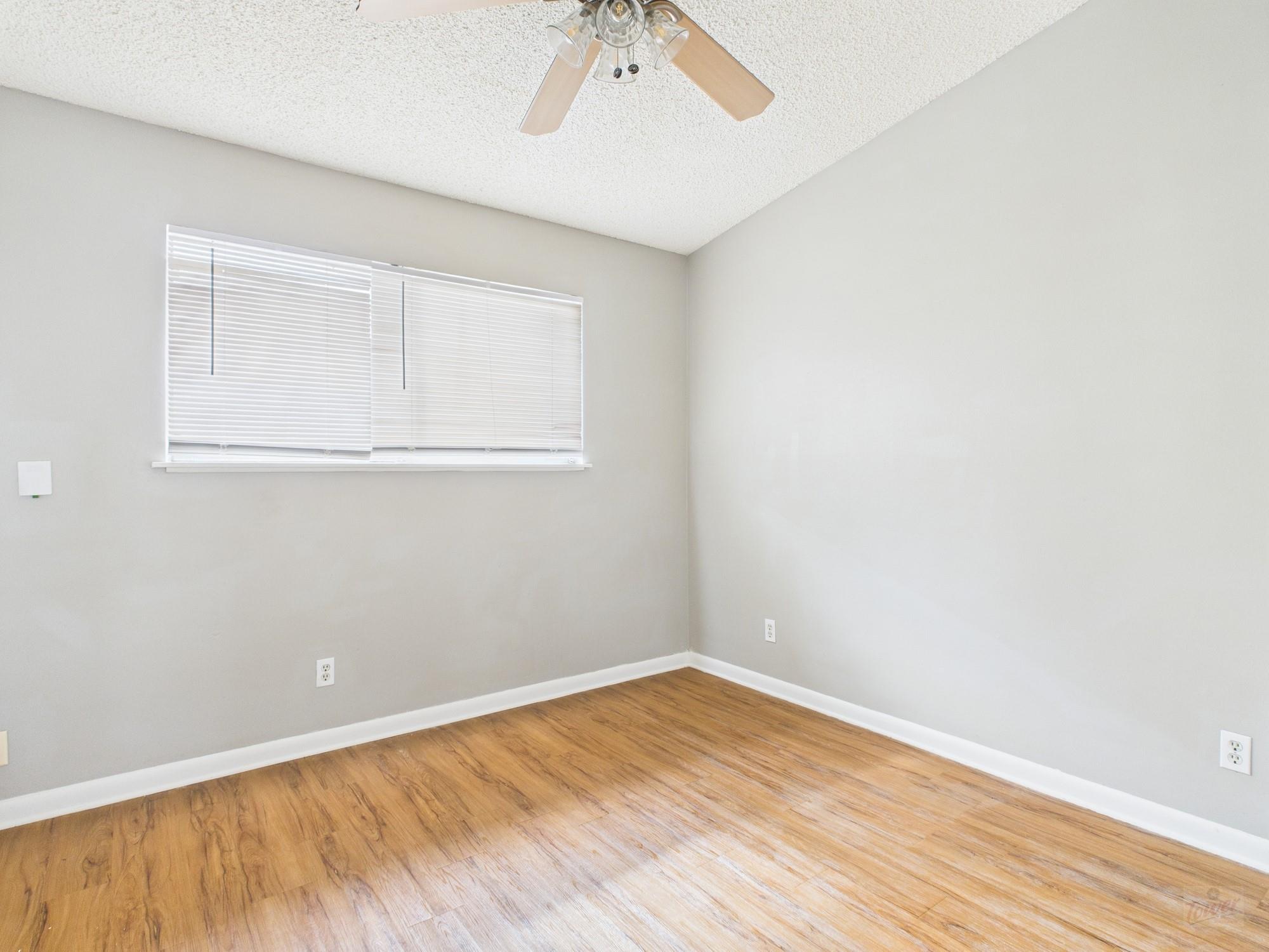 616 51st. St # 104, Austin, TX 78751