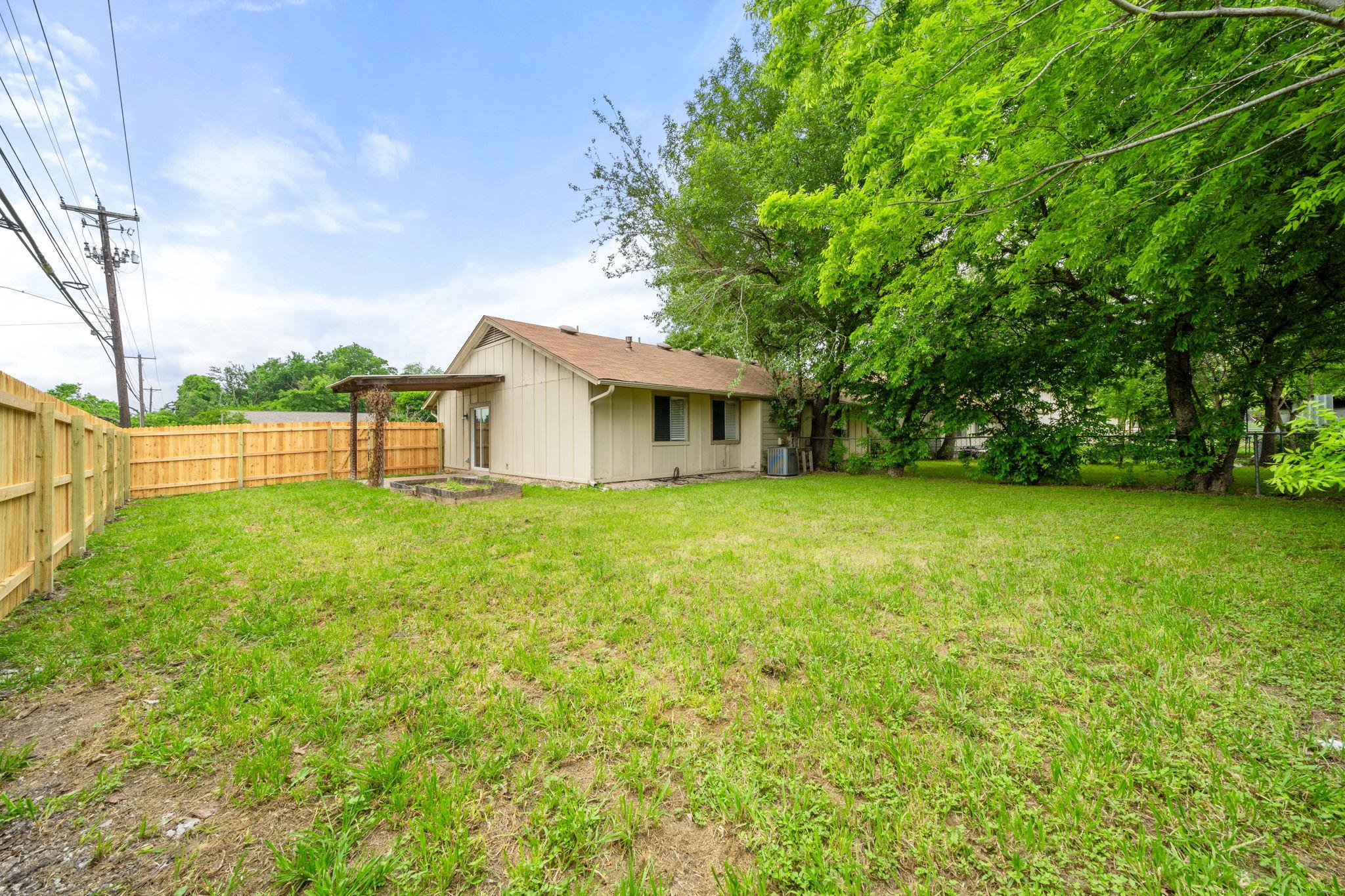 100 Meteor Dr # A, Austin, TX 78745