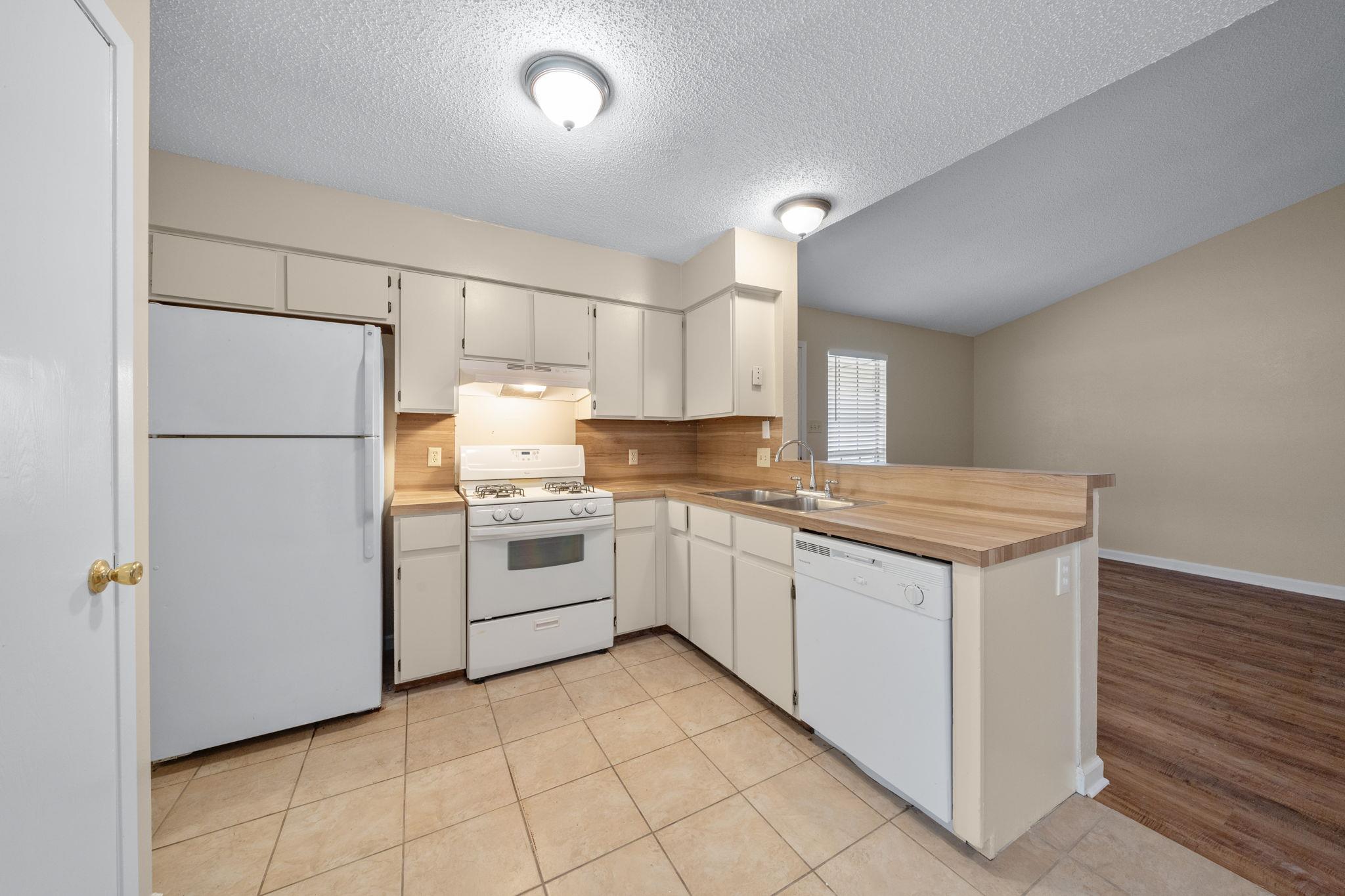 100 Meteor Dr # A, Austin, TX 78745