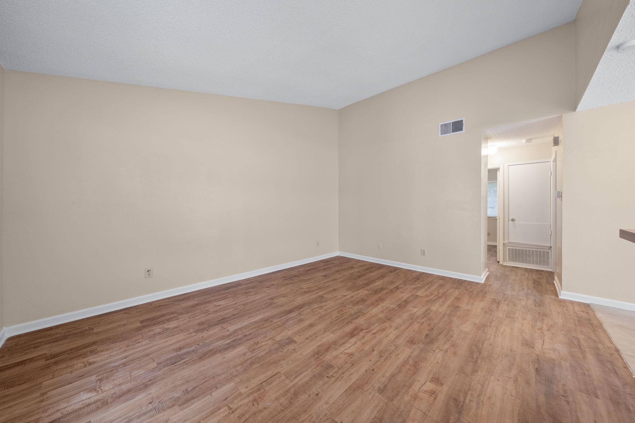 100 Meteor Dr # A, Austin, TX 78745