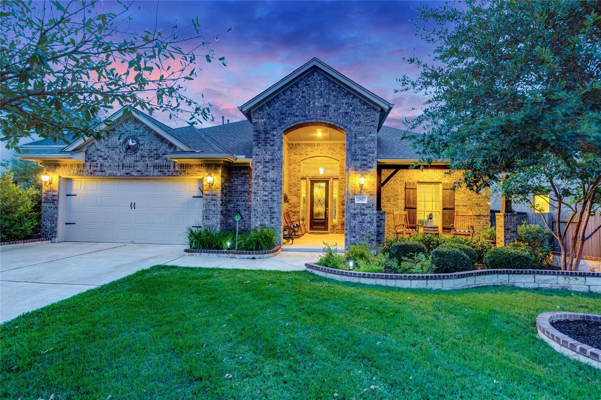 2817 Mossy Springs Dr, Leander, TX 78641