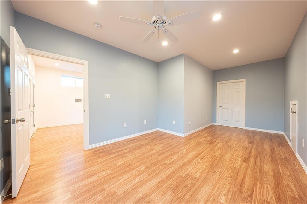3210 R O Dr, Spicewood, TX 78669