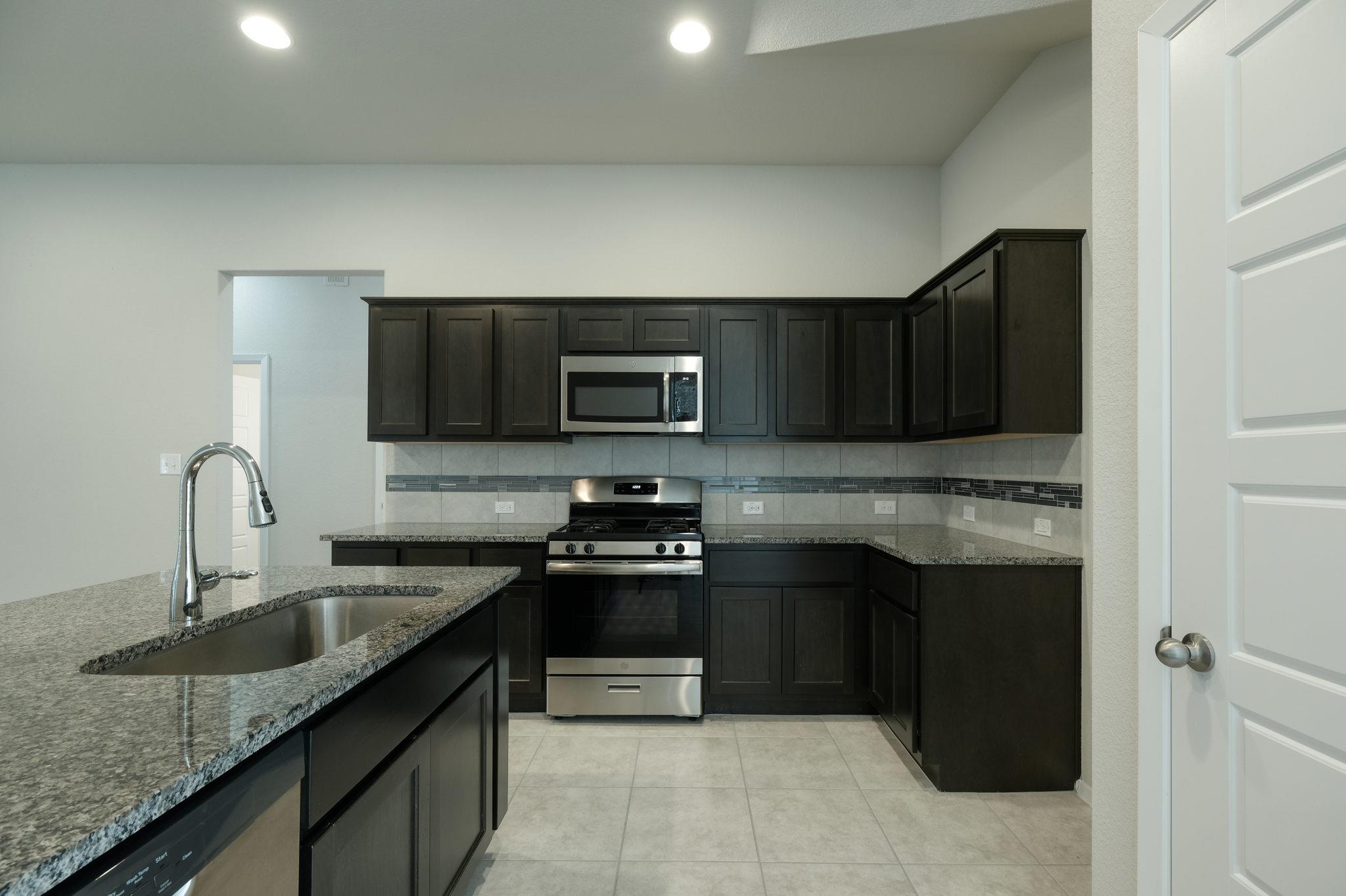 6045 Urbano Bnd, Round Rock, TX 78665