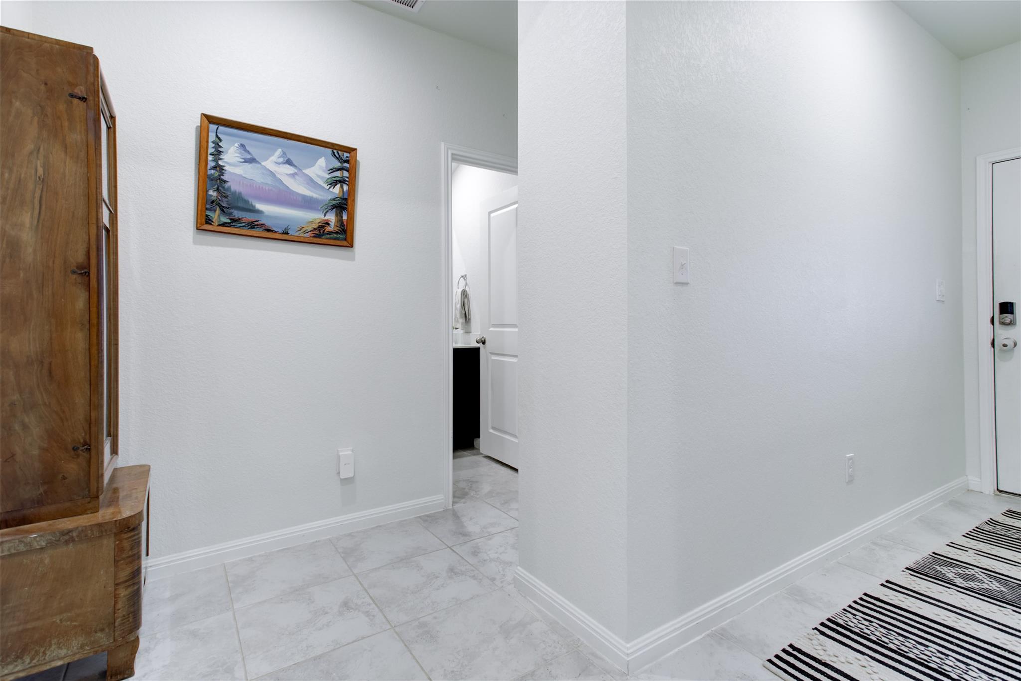 114 Creek Hollow Dr, Hutto, TX 78634