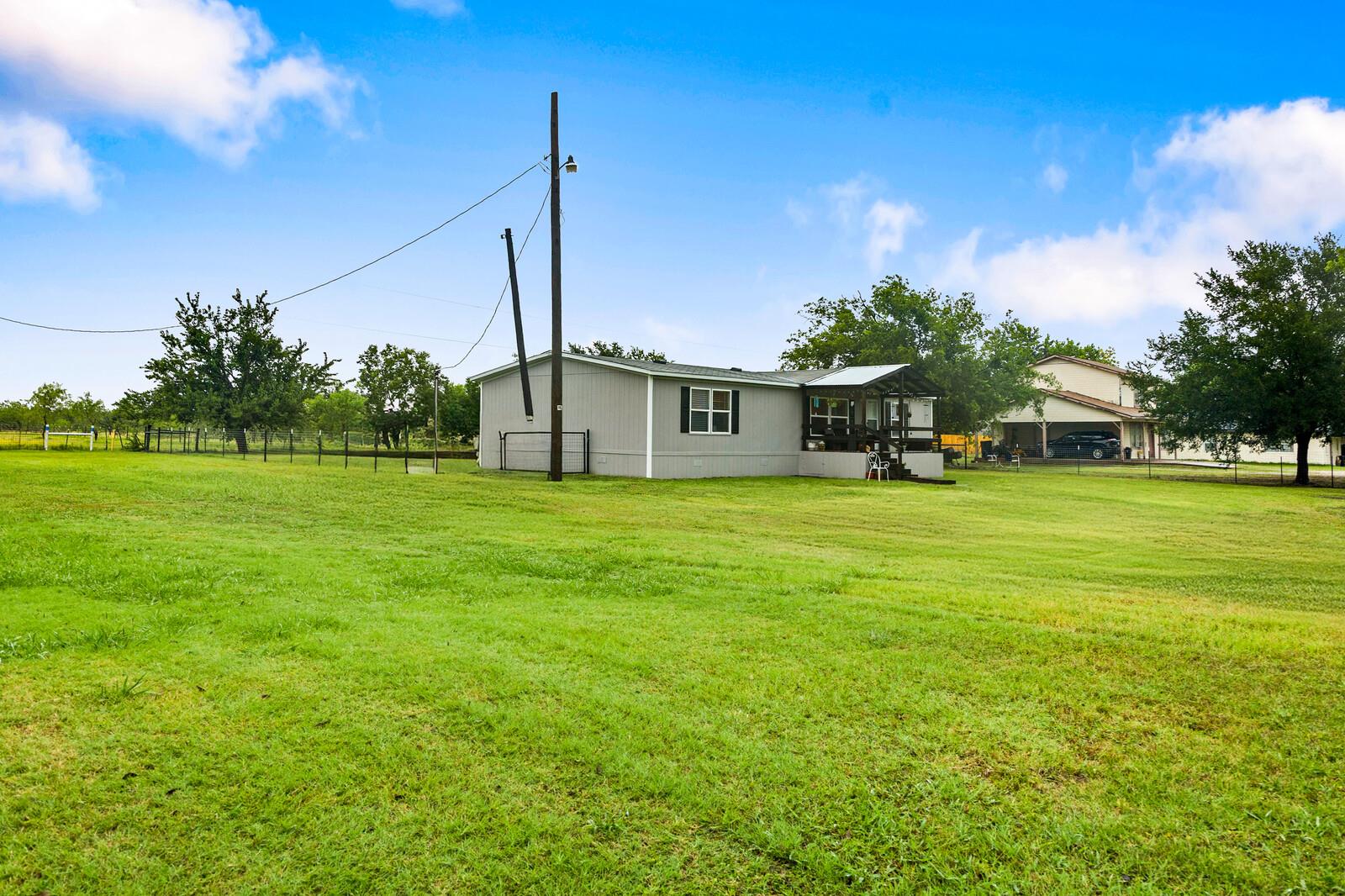 539 County Road 220, Marlin, TX 76661