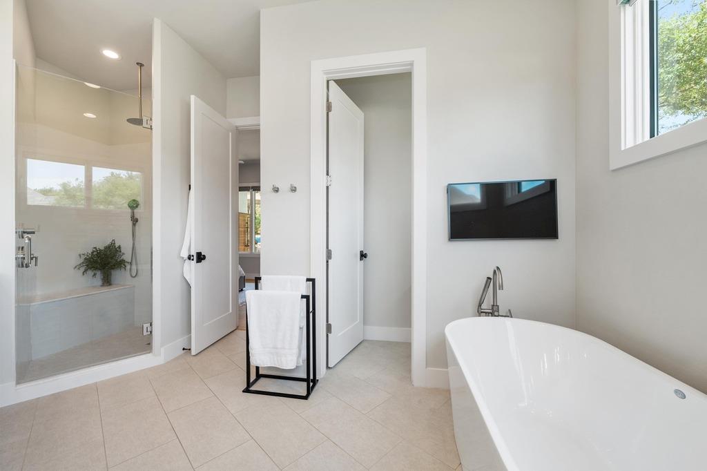 2600 Arion Cir, Austin, TX 78730