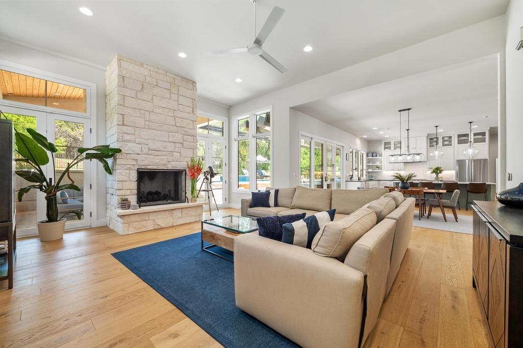 2600 Arion Cir, Austin, TX 78730