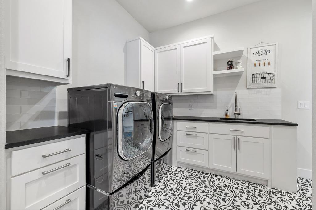 2600 Arion Cir, Austin, TX 78730