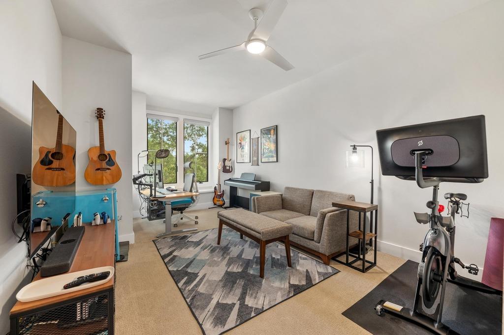2600 Arion Cir, Austin, TX 78730
