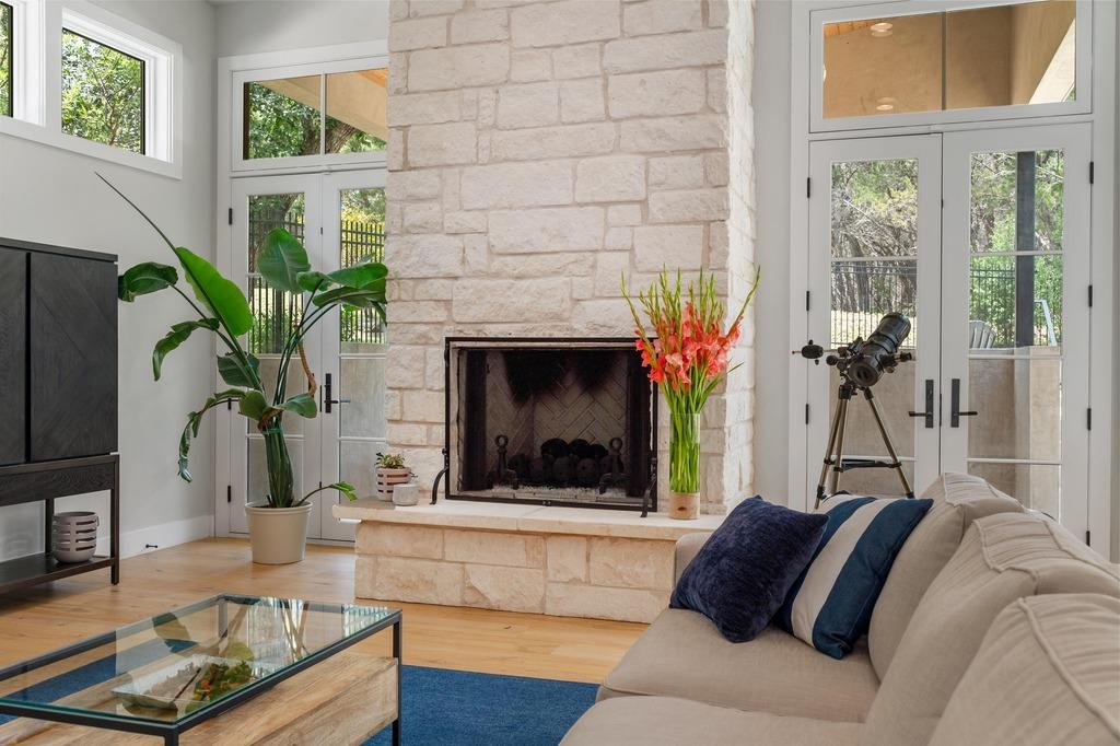 2600 Arion Cir, Austin, TX 78730