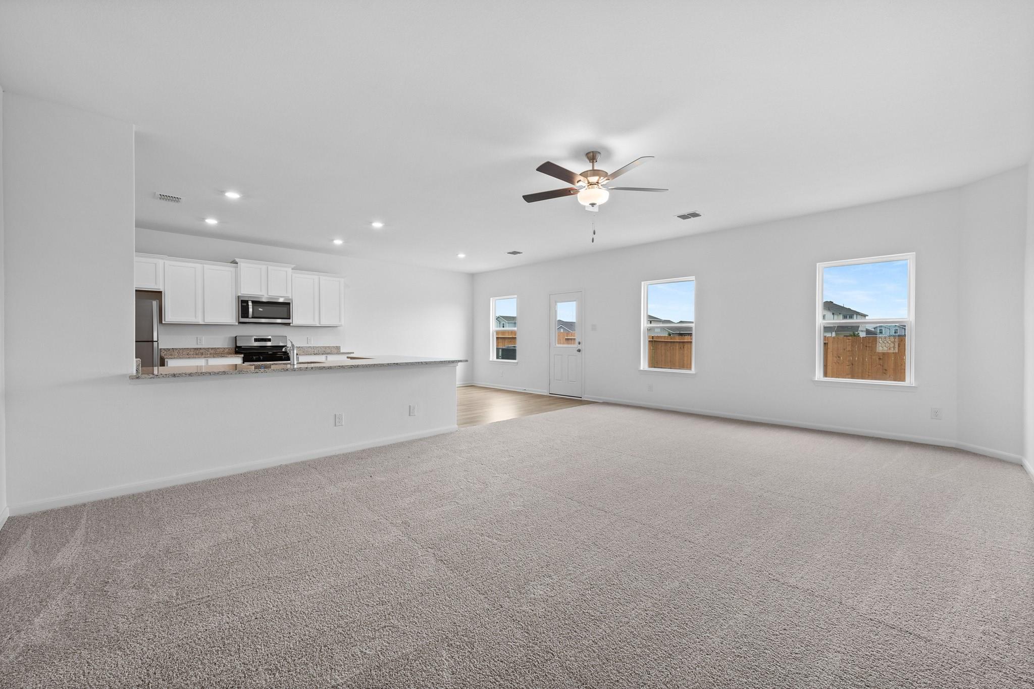 398 Low Pasture Trl, San Marcos, TX 78666