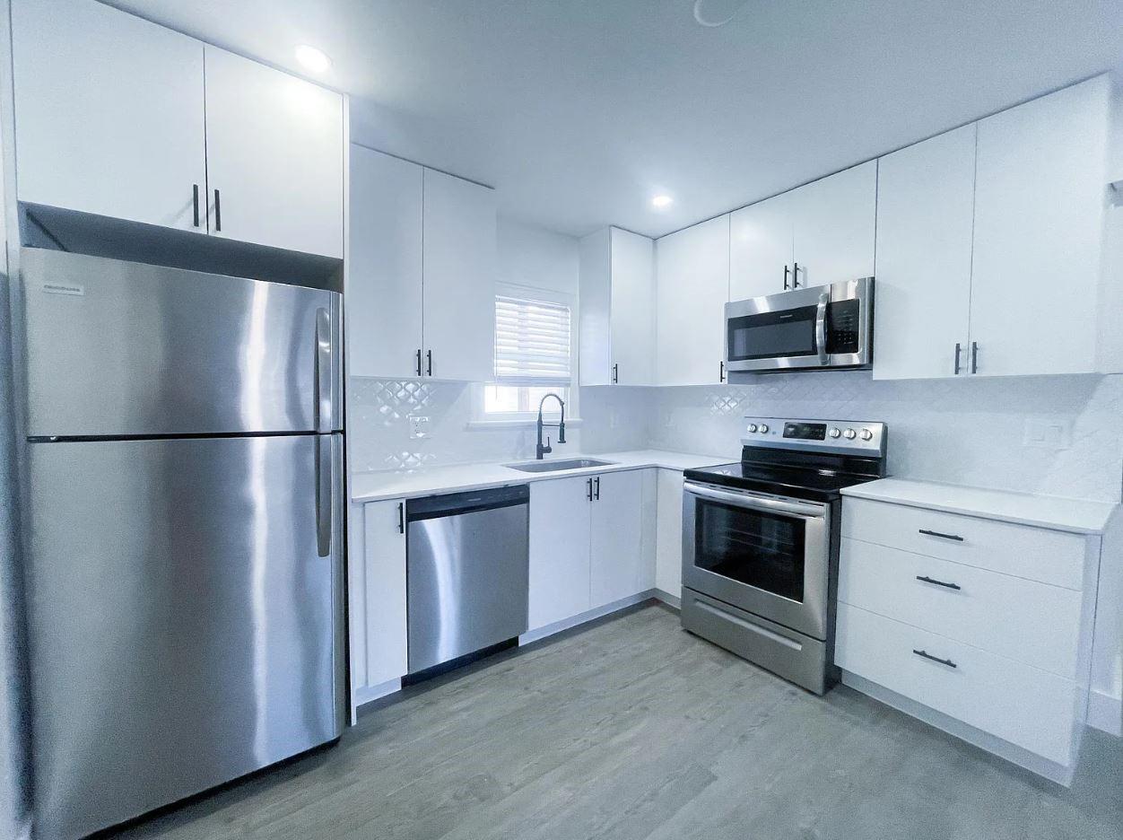 110 E 30th St # D, Austin, TX 78705