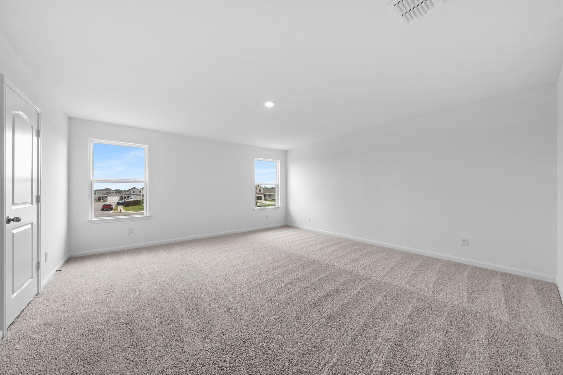 384 Low Pasture Trl, San Marcos, TX 78656