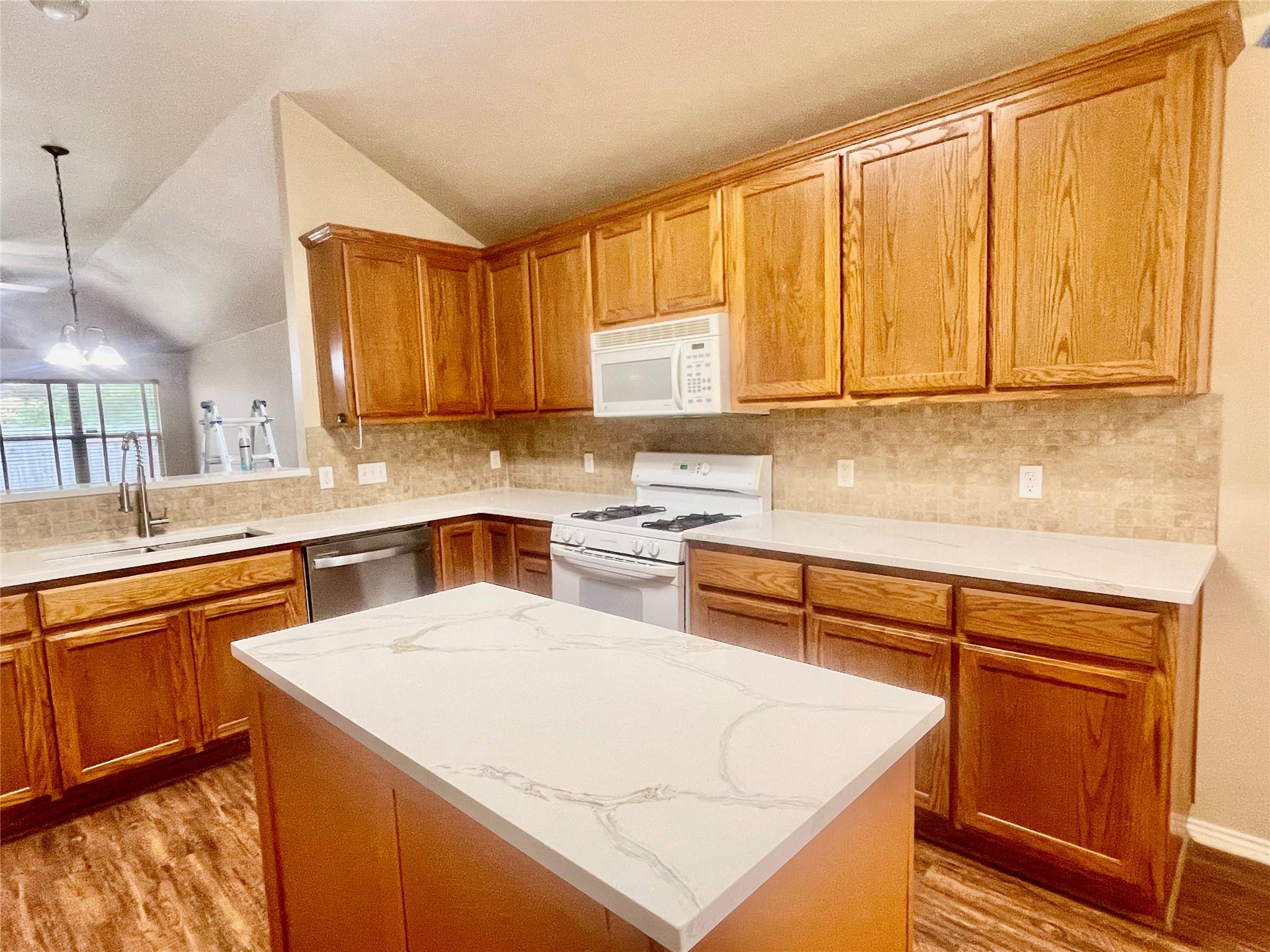 1206 Brighton Bend Ln, Cedar Park, TX 78613