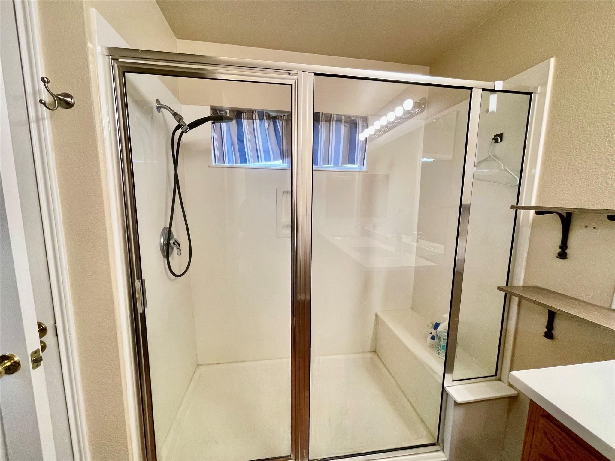 1206 Brighton Bend Ln, Cedar Park, TX 78613