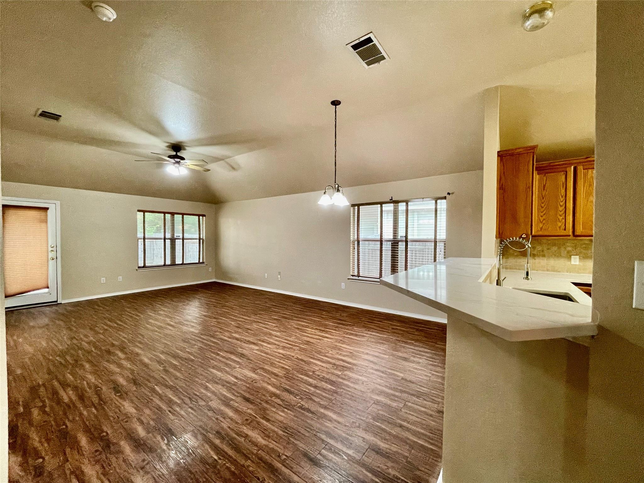 1206 Brighton Bend Ln, Cedar Park, TX 78613