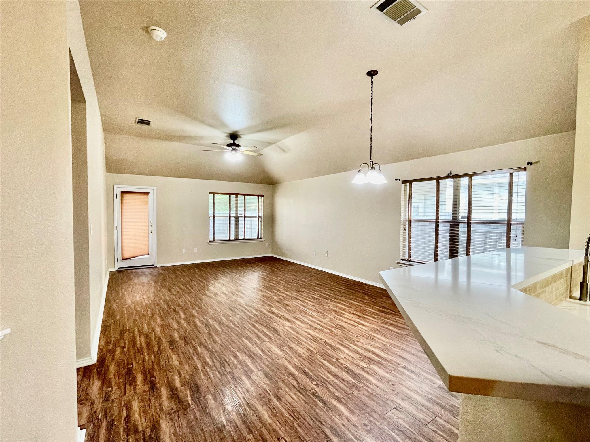 1206 Brighton Bend Ln, Cedar Park, TX 78613