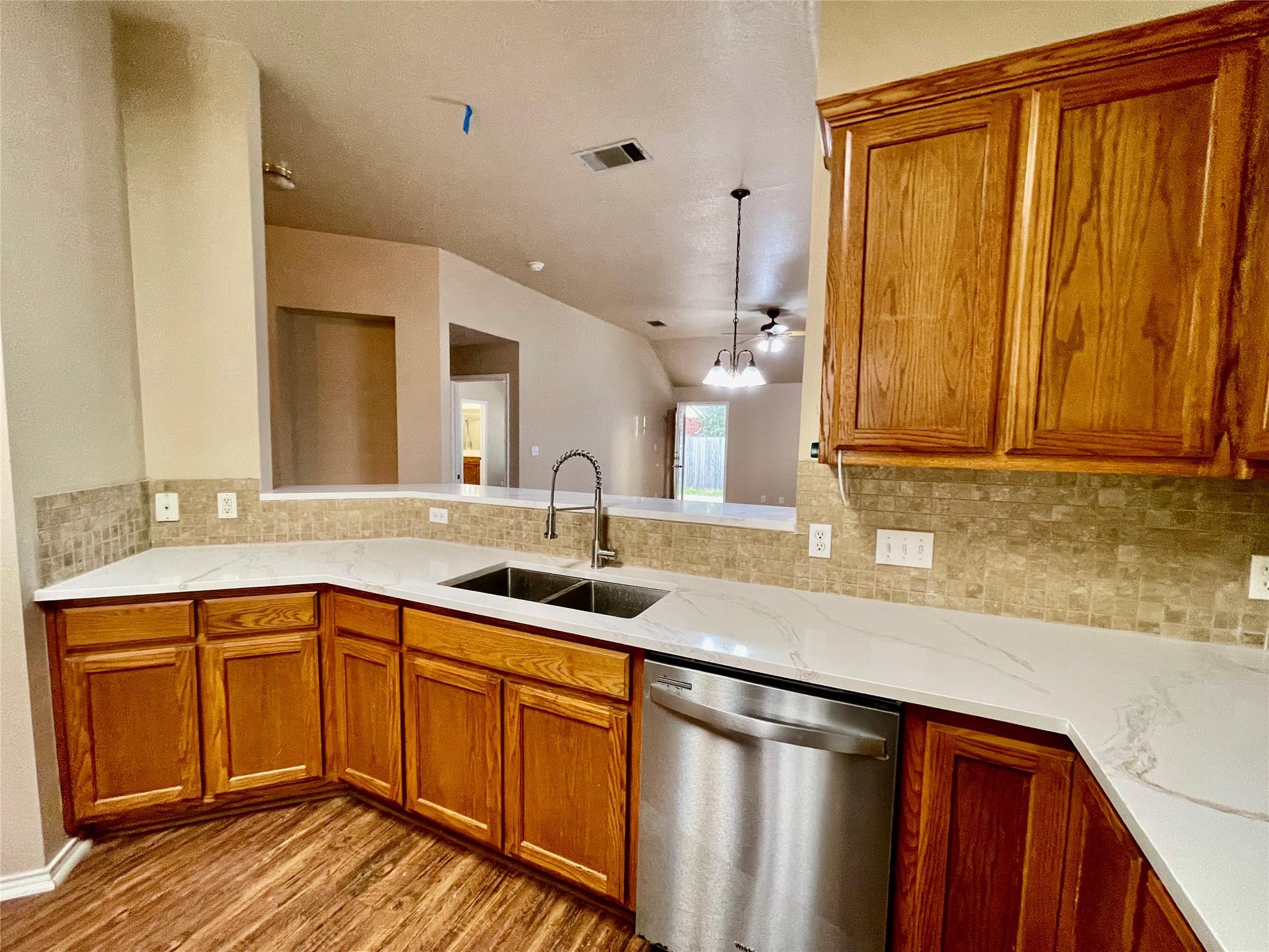 1206 Brighton Bend Ln, Cedar Park, TX 78613