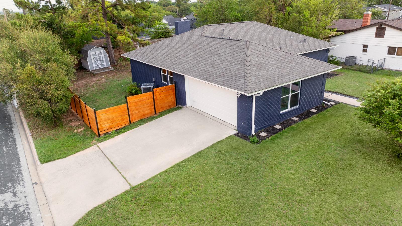 3907 Carmel Dr, Austin, TX 78721