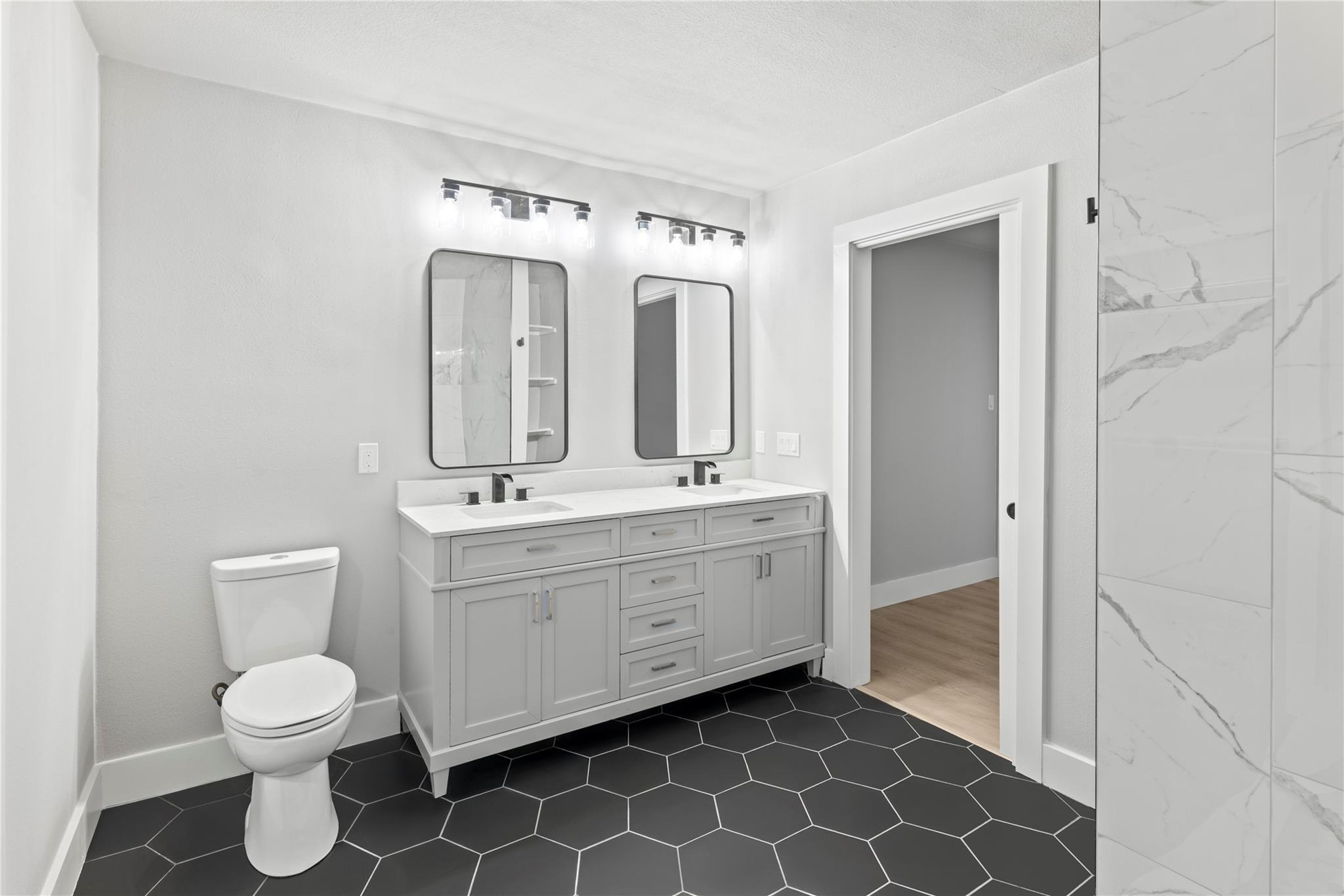 3907 Carmel Dr, Austin, TX 78721