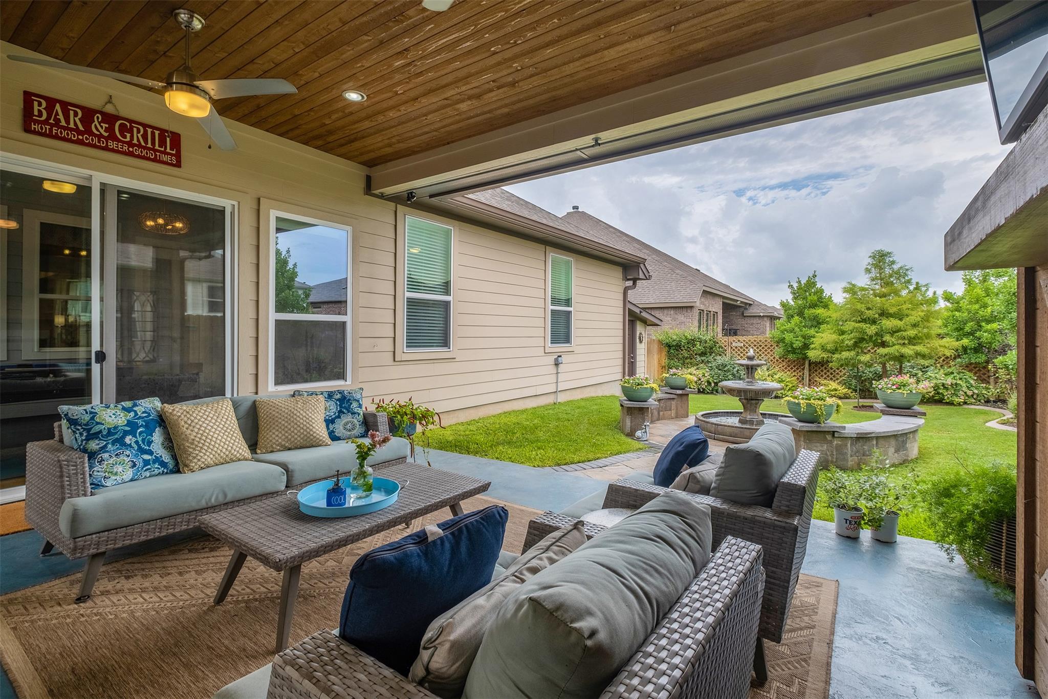 6708 Leonardo Dr, Round Rock, TX 78665